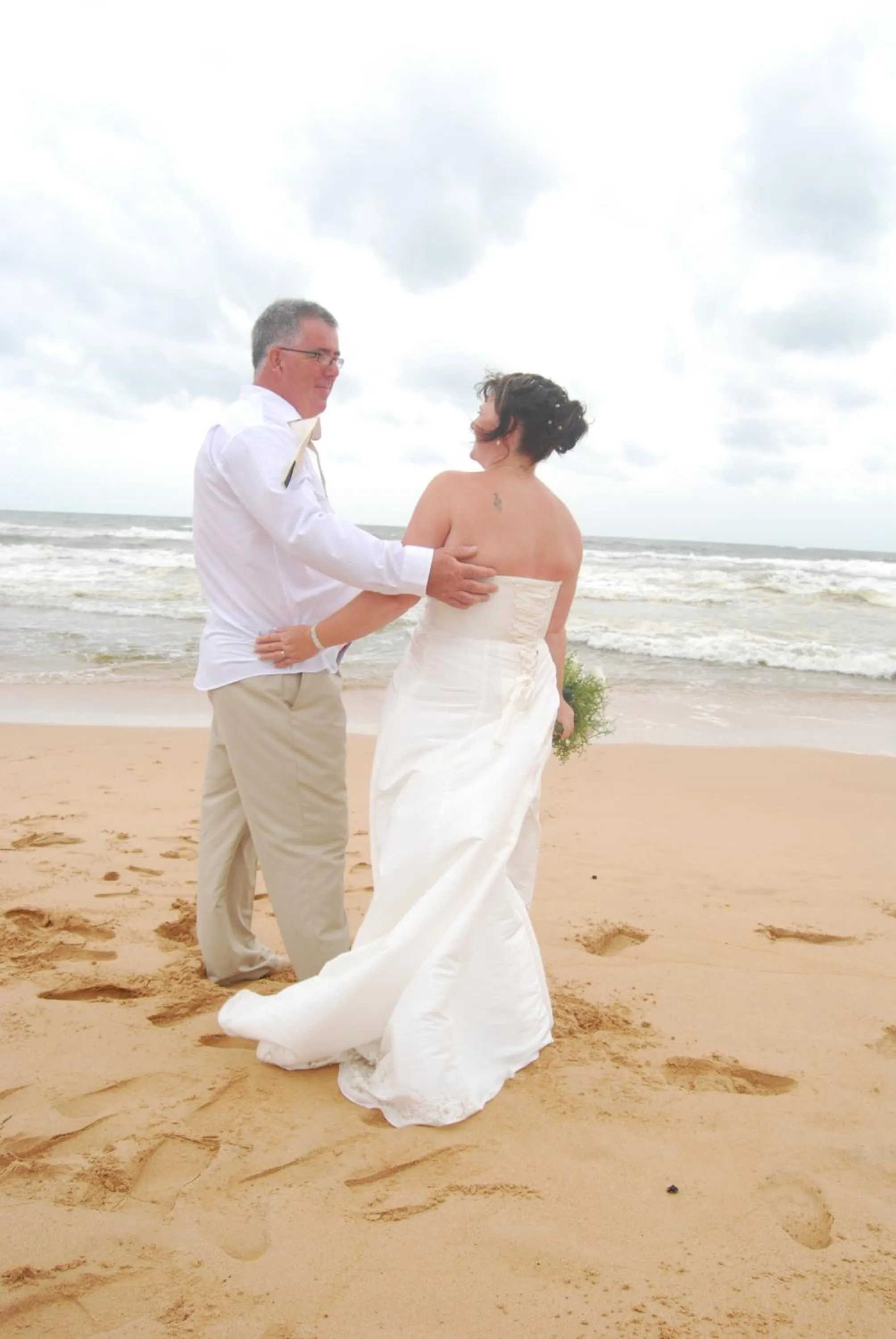 People, Beach in Sandali Walauwa