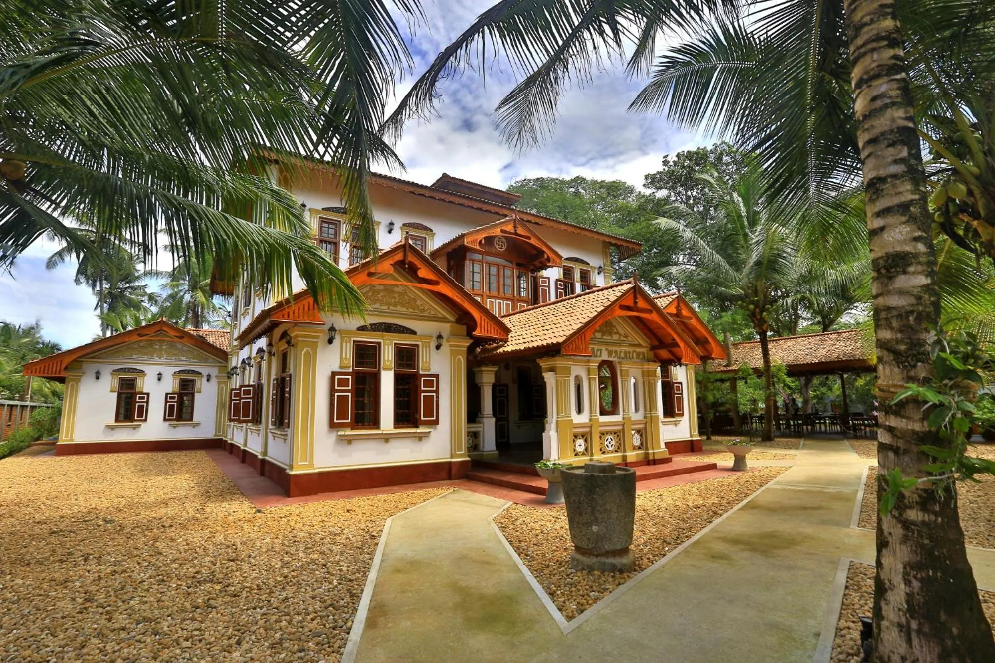 Property Building in Sandali Walauwa