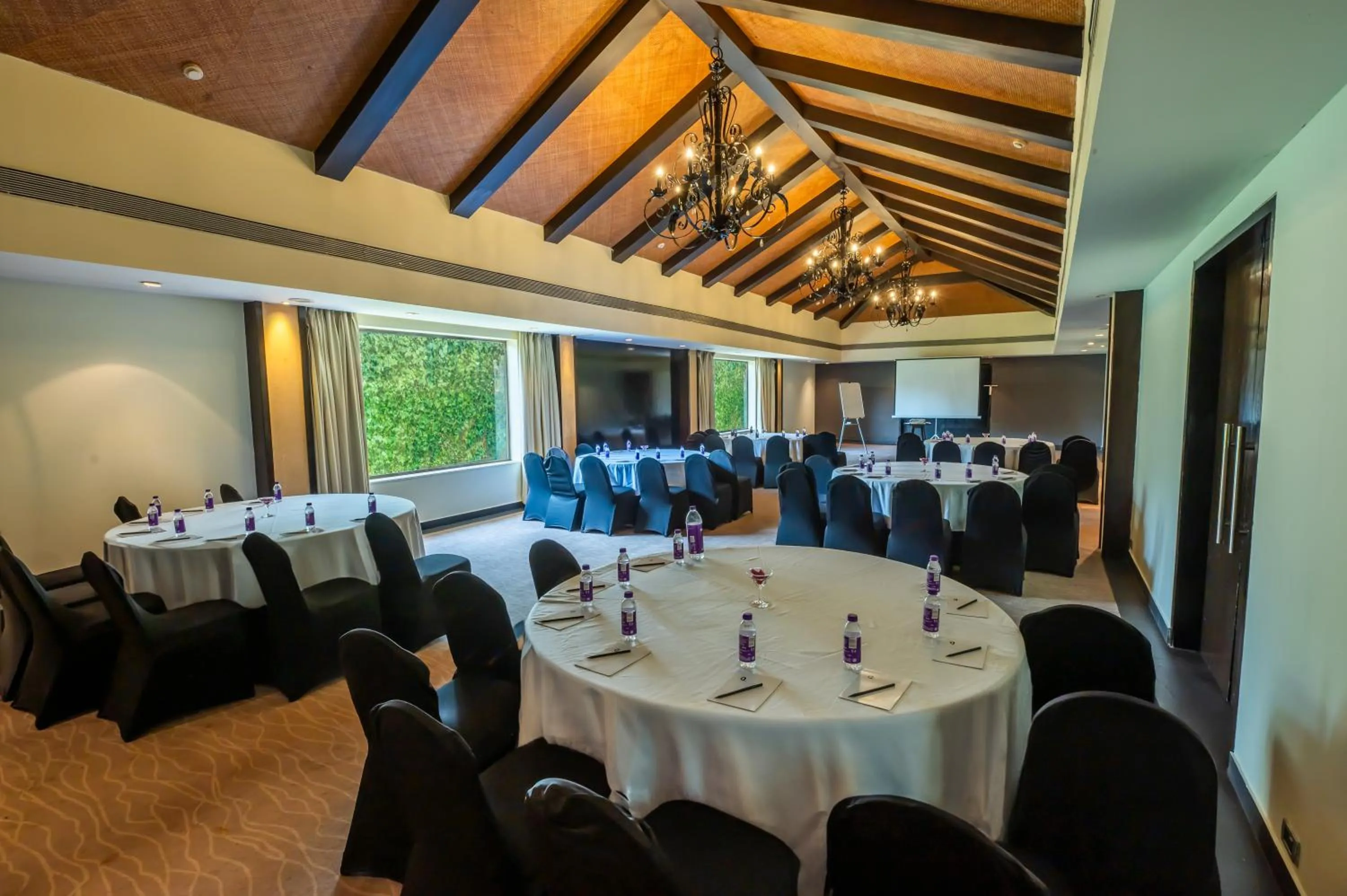 Business facilities in O Hotel Goa, Candolim Beach