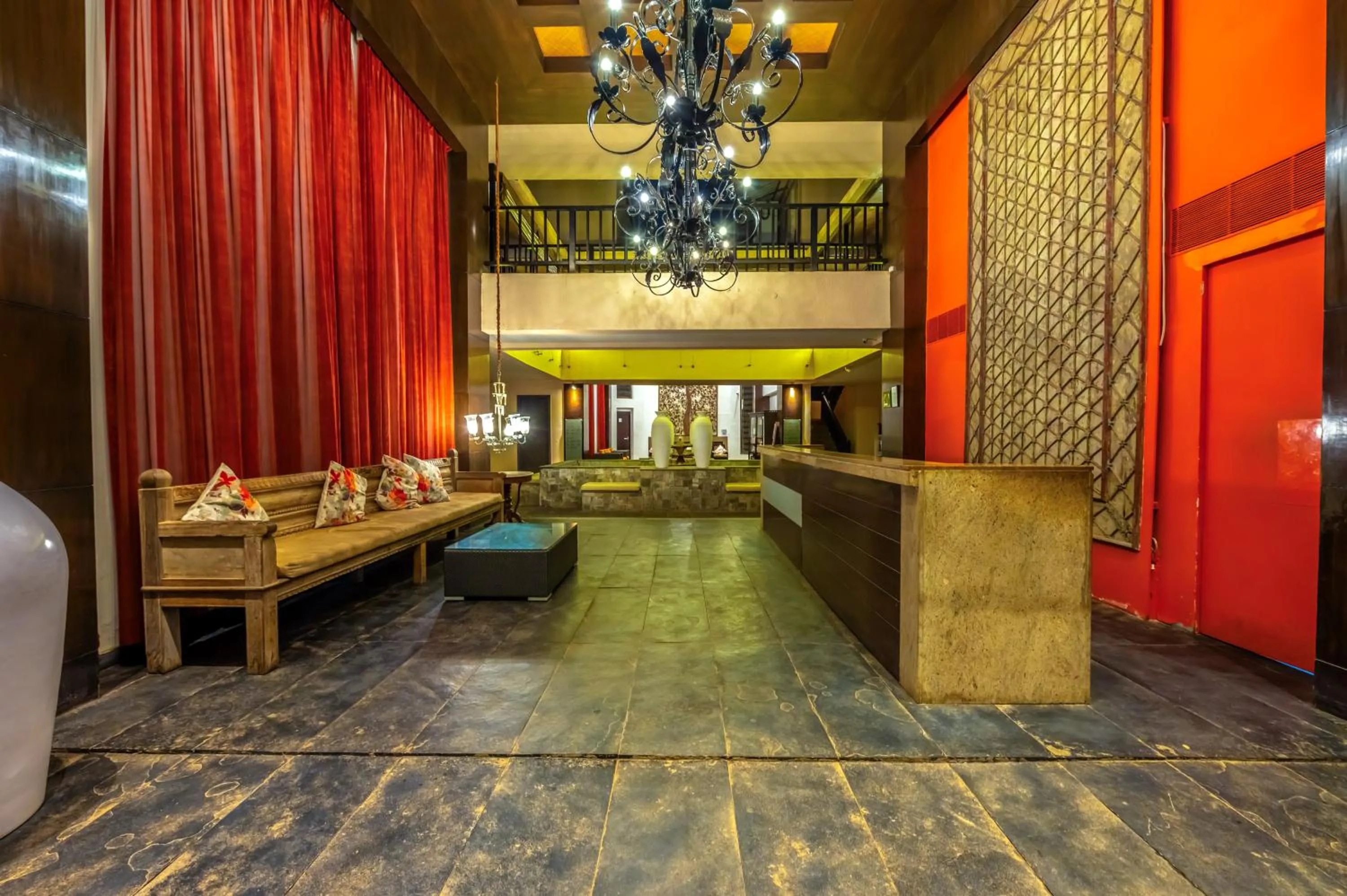 Lobby or reception in O Hotel Goa, Candolim Beach