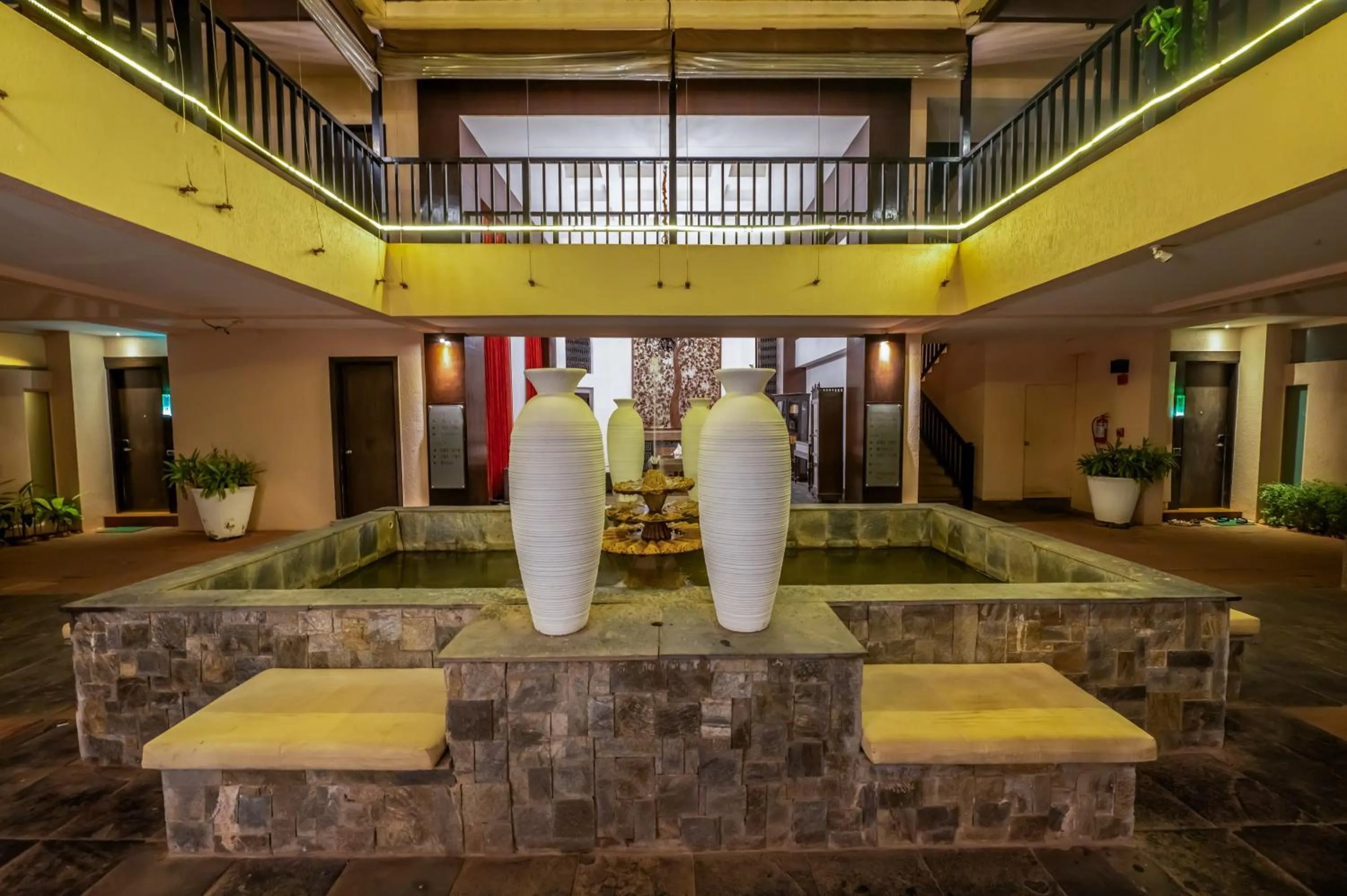 Area and facilities in O Hotel Goa, Candolim Beach