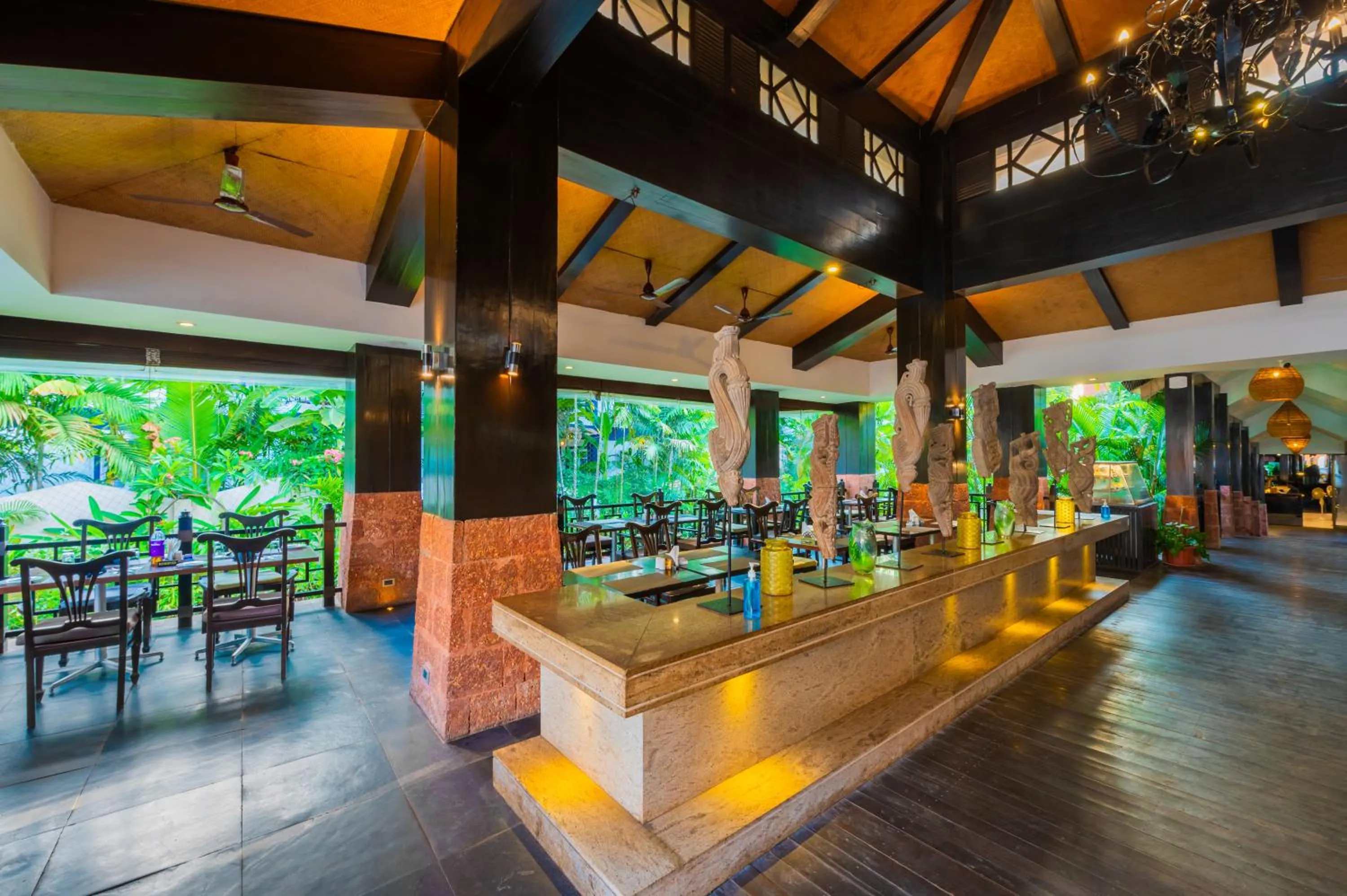 Restaurant/places to eat in O Hotel Goa, Candolim Beach