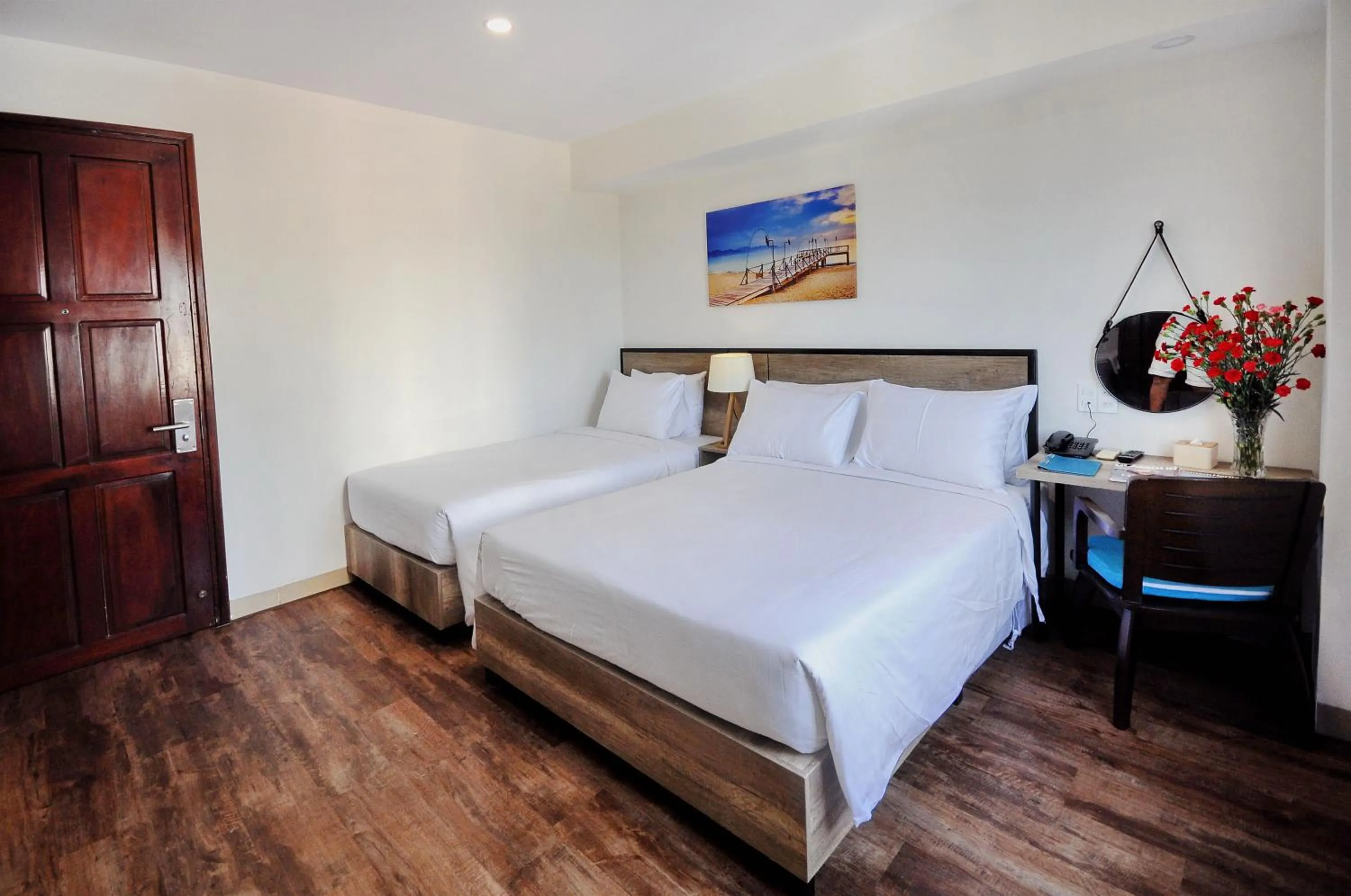 Bed in Golden Lotus Hotel