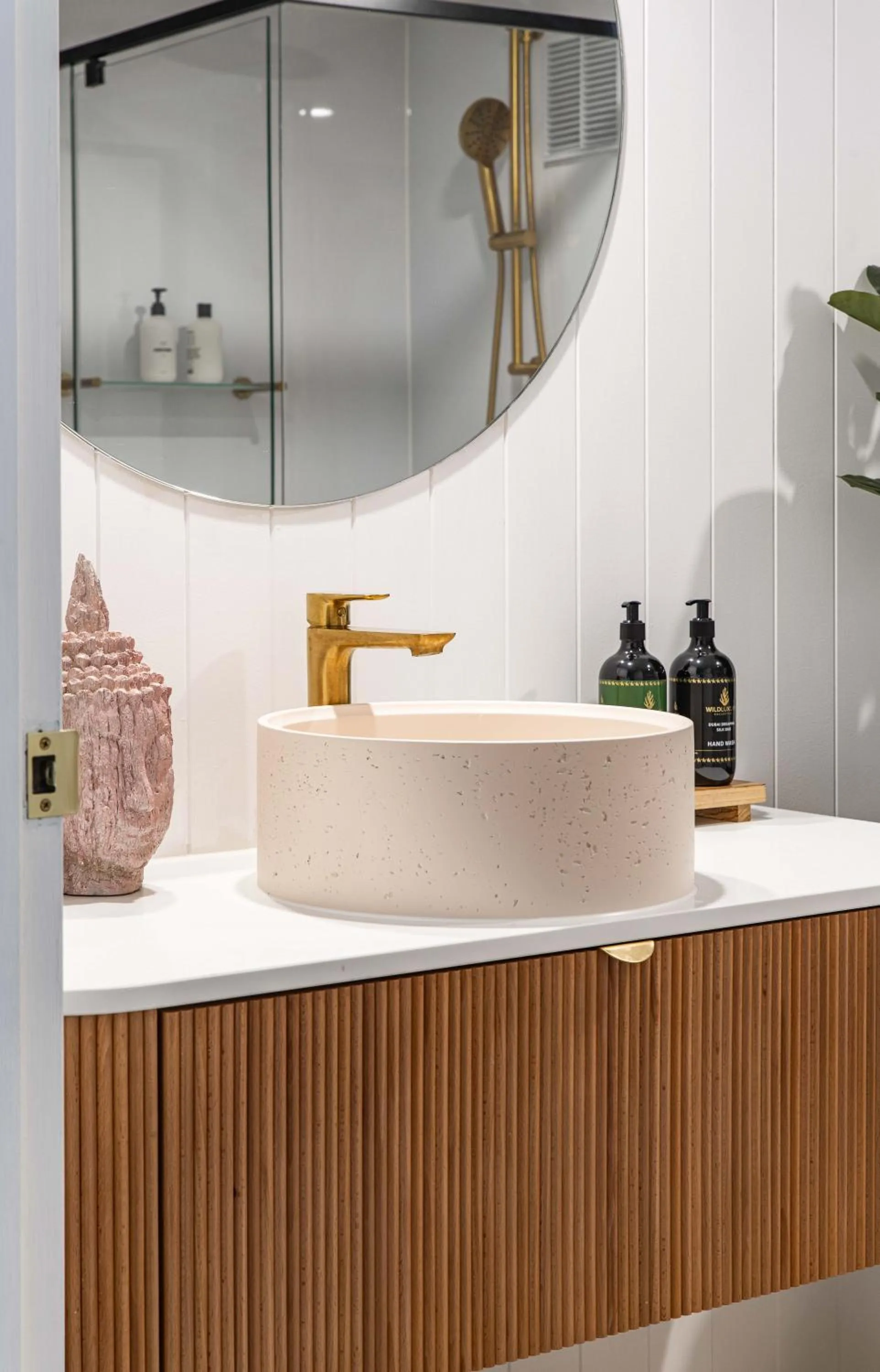 Bathroom in Horizons Holiday Apartments - OFFICIAL