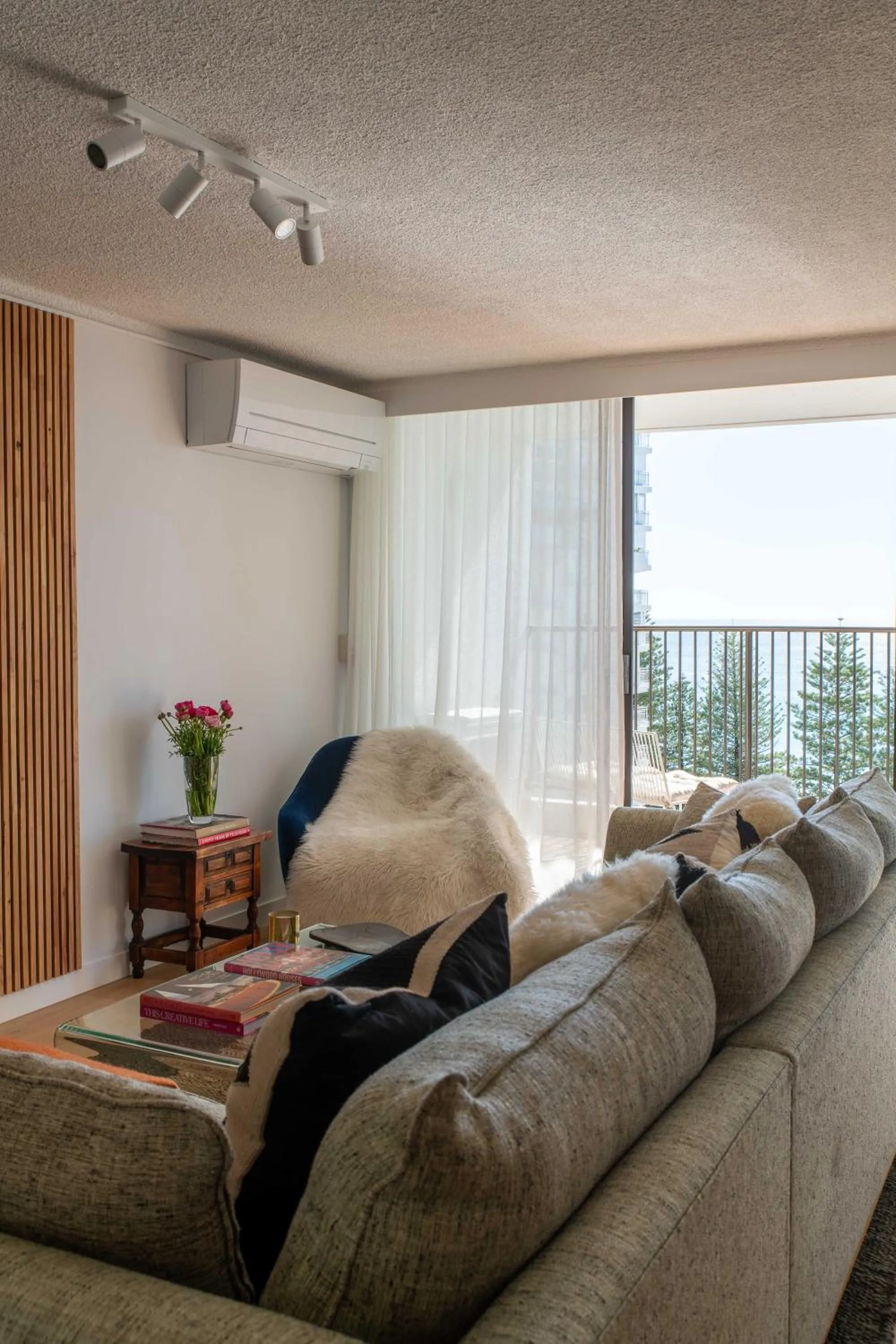 Seating area in Horizons Holiday Apartments - OFFICIAL