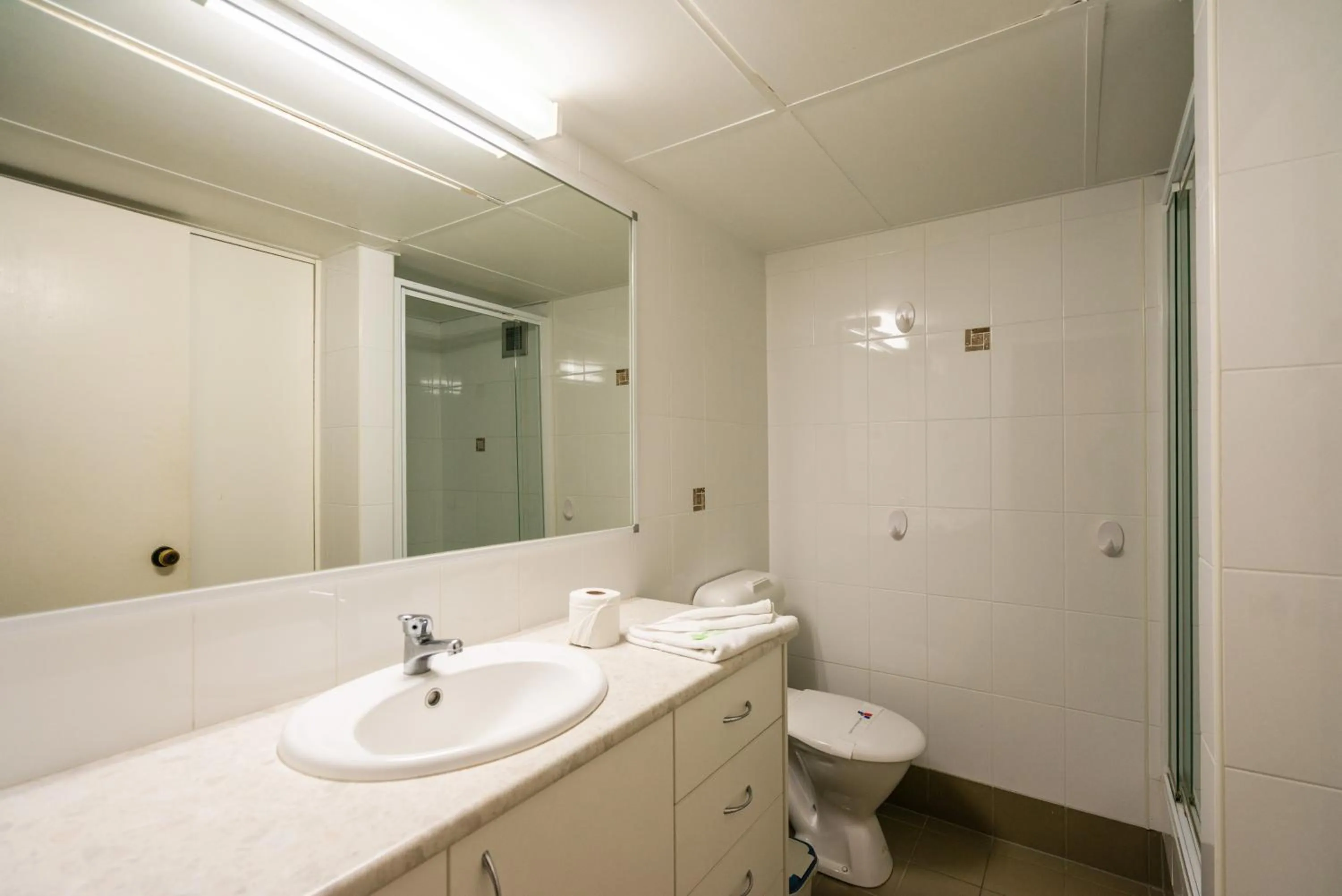 Bathroom in Horizons Holiday Apartments - OFFICIAL