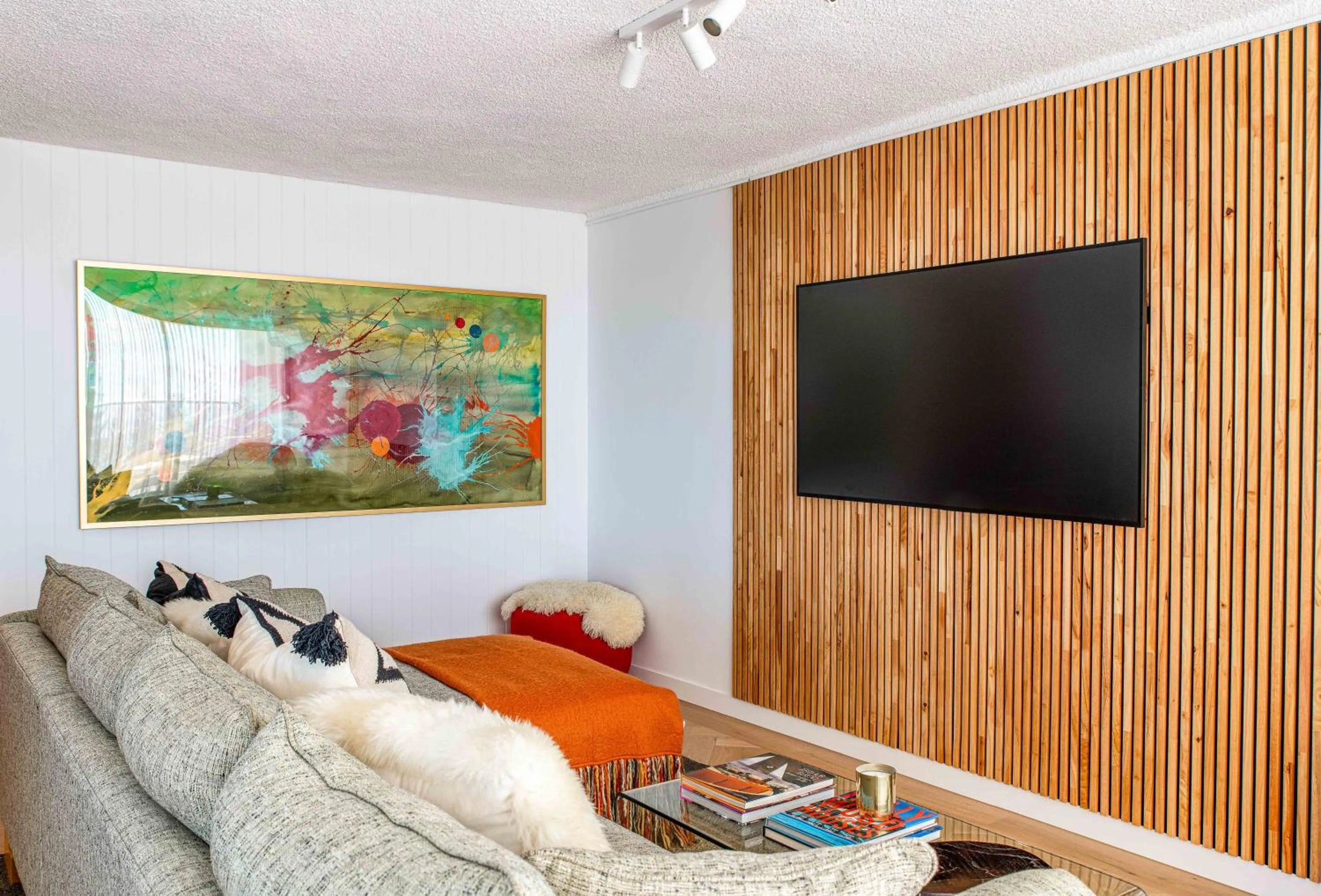 TV and multimedia in Horizons Holiday Apartments - OFFICIAL