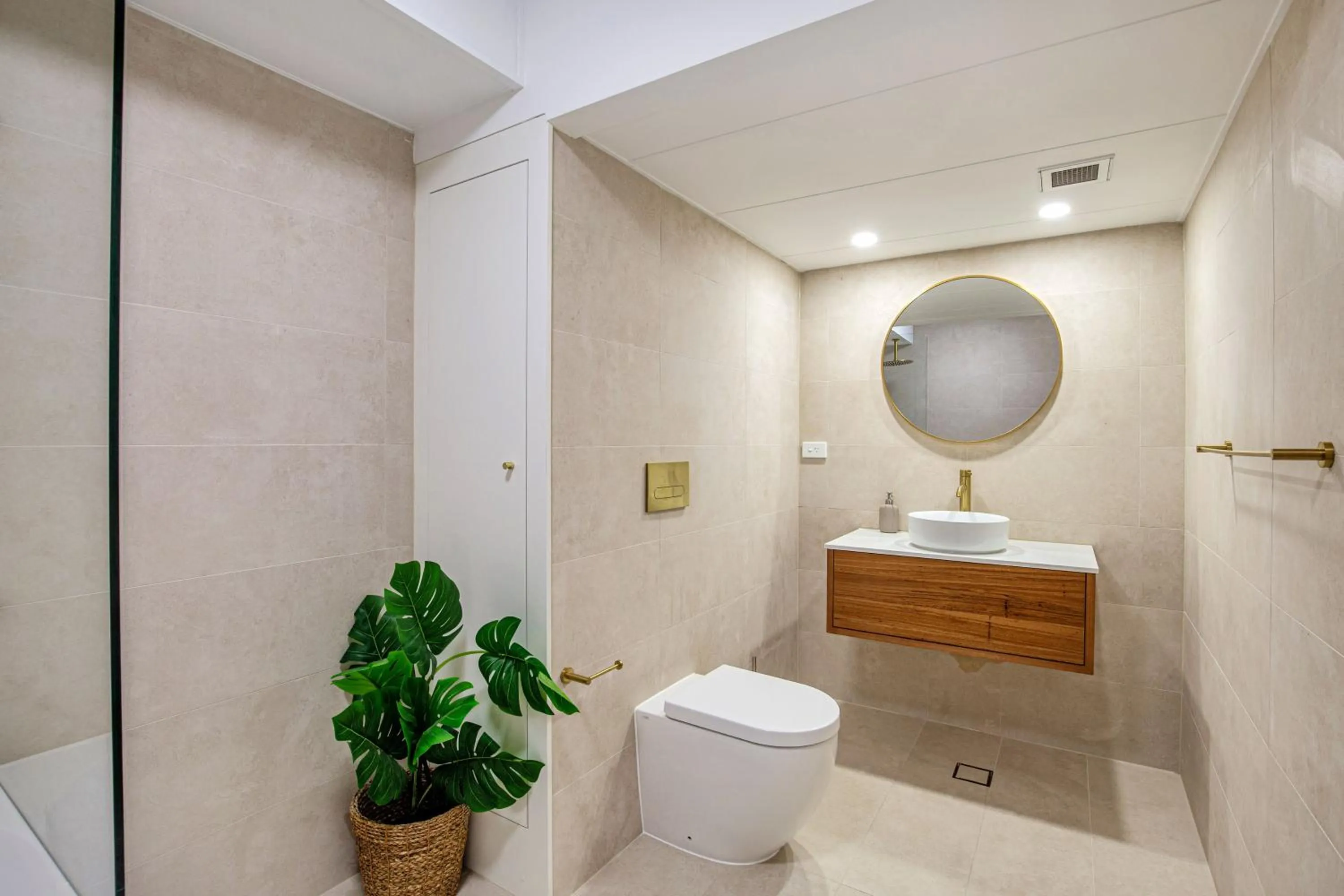 Bathroom in Horizons Holiday Apartments - OFFICIAL