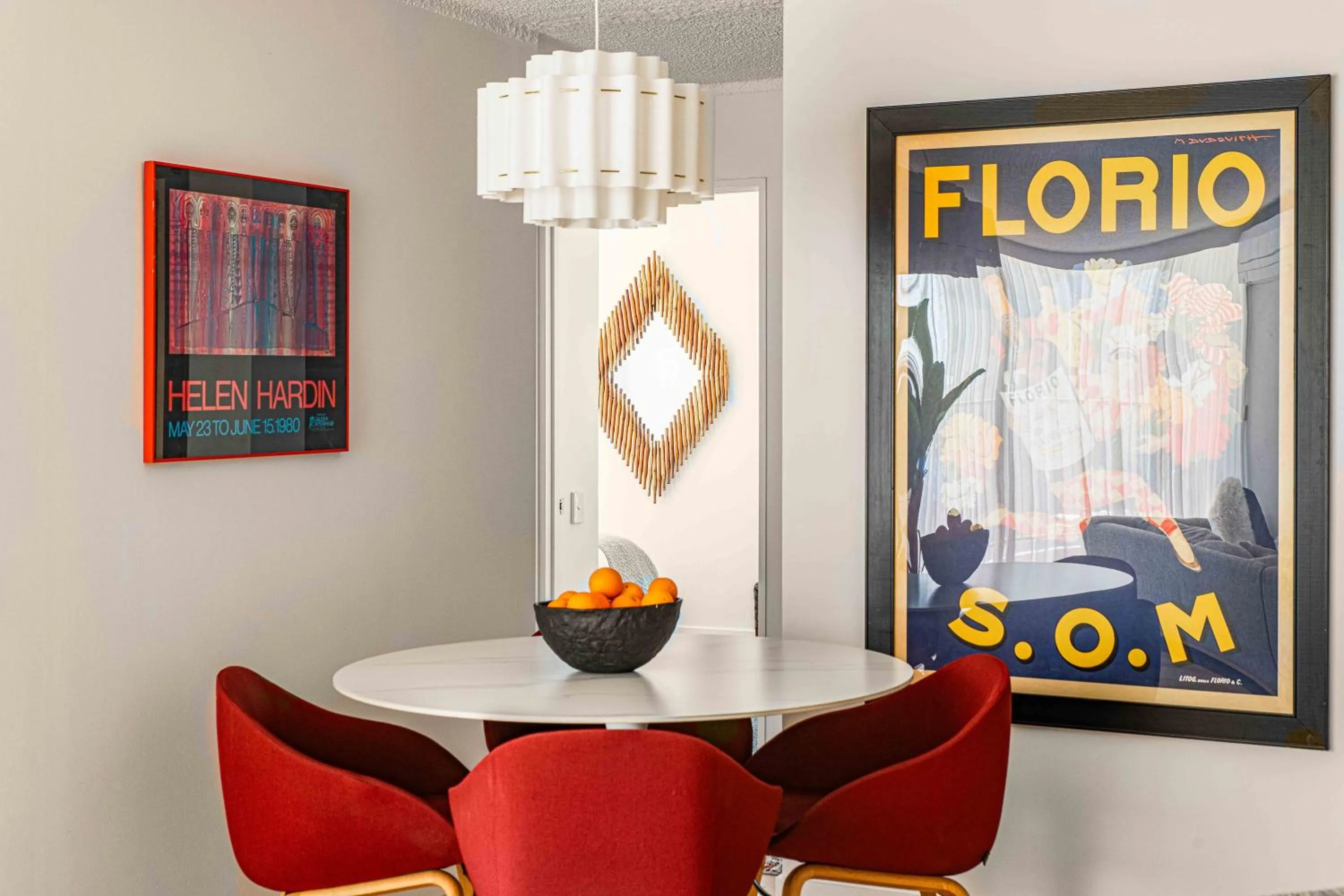 Dining area in Horizons Holiday Apartments - OFFICIAL