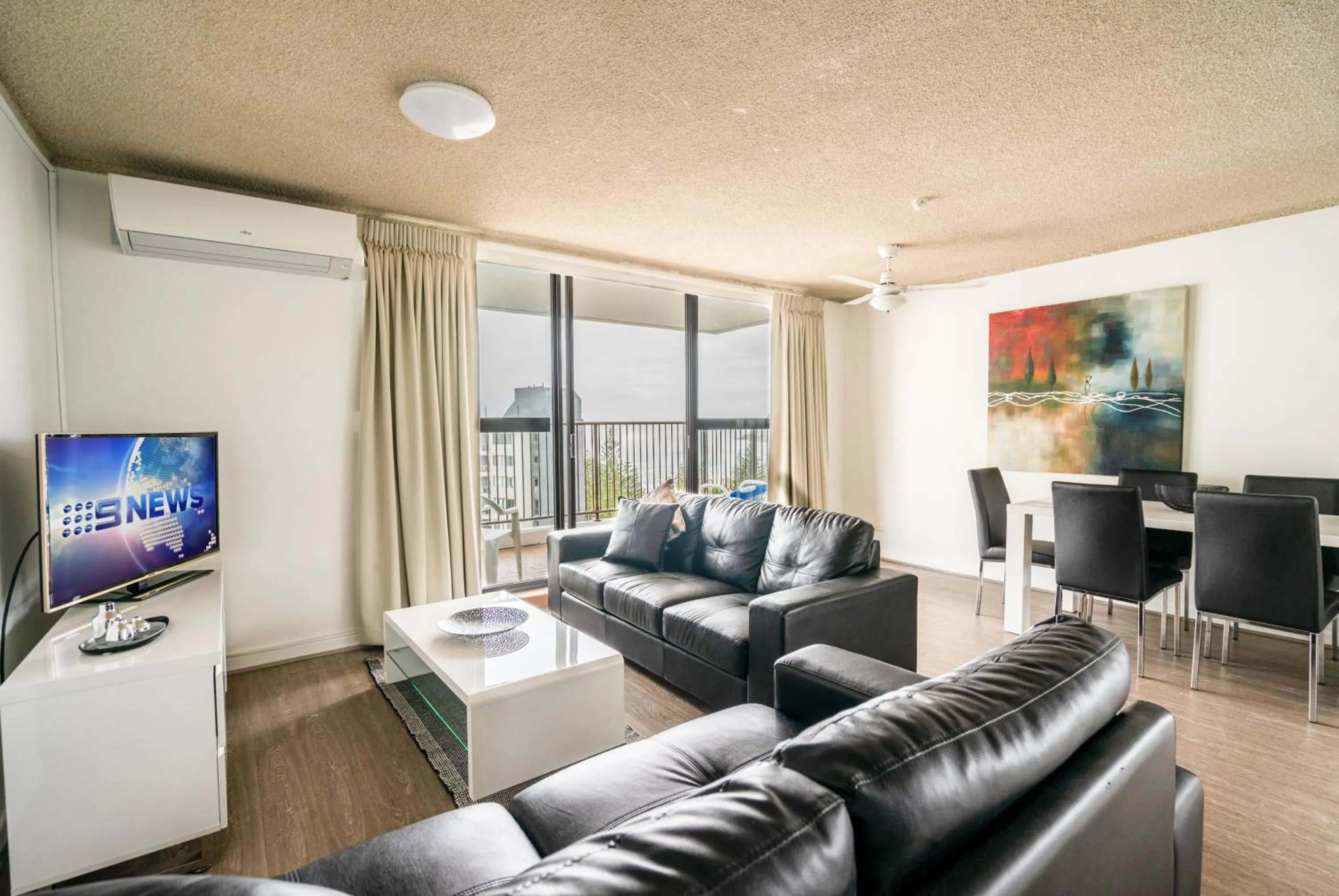 Living room in Horizons Holiday Apartments - OFFICIAL