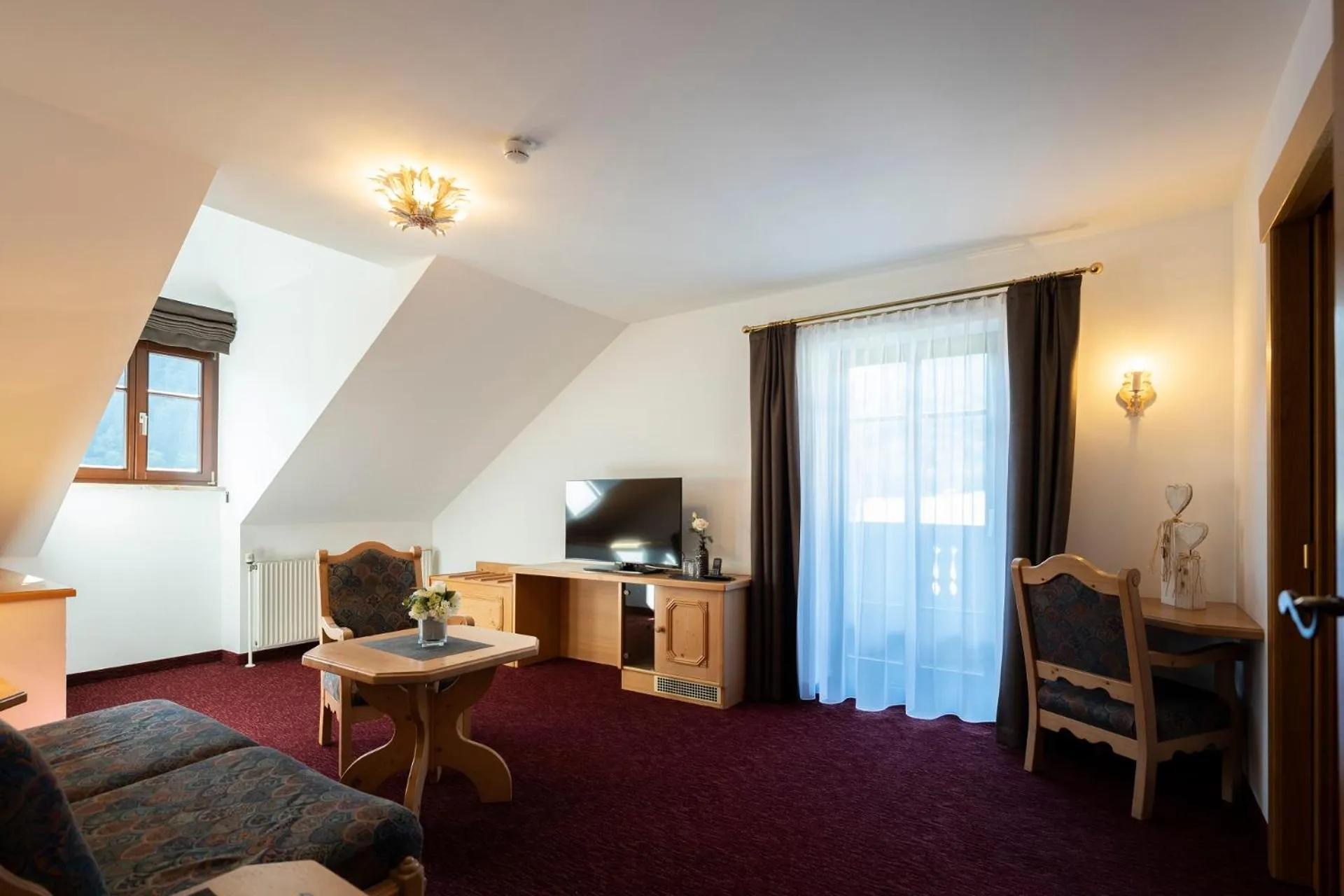 TV and multimedia in DAS Hintersee