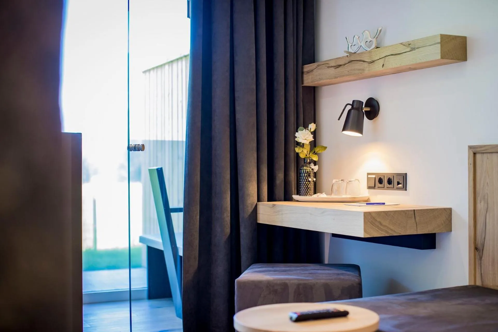 Photo of the whole room in DAS Hintersee