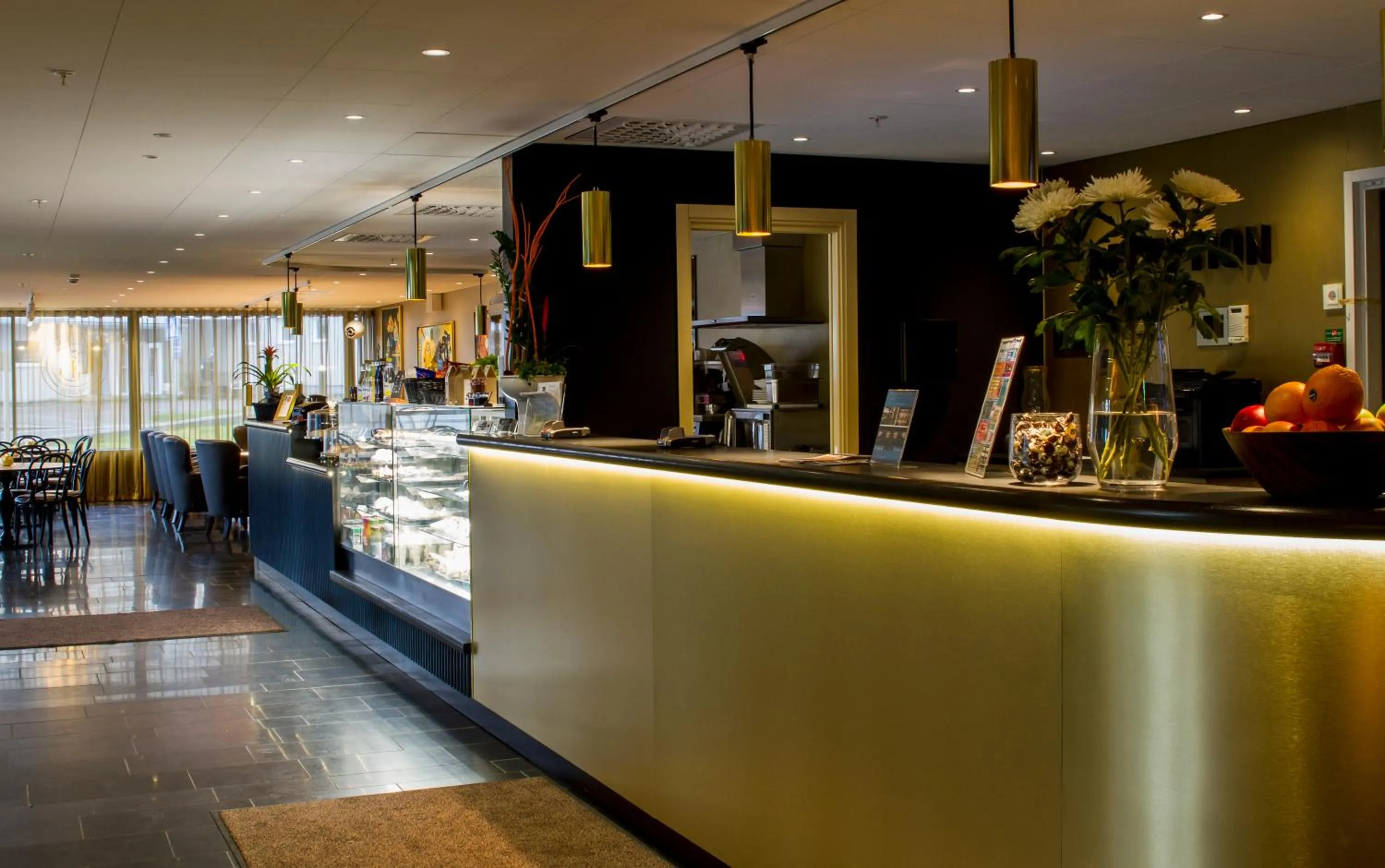 Lounge or bar in Grand Hotel Lapland