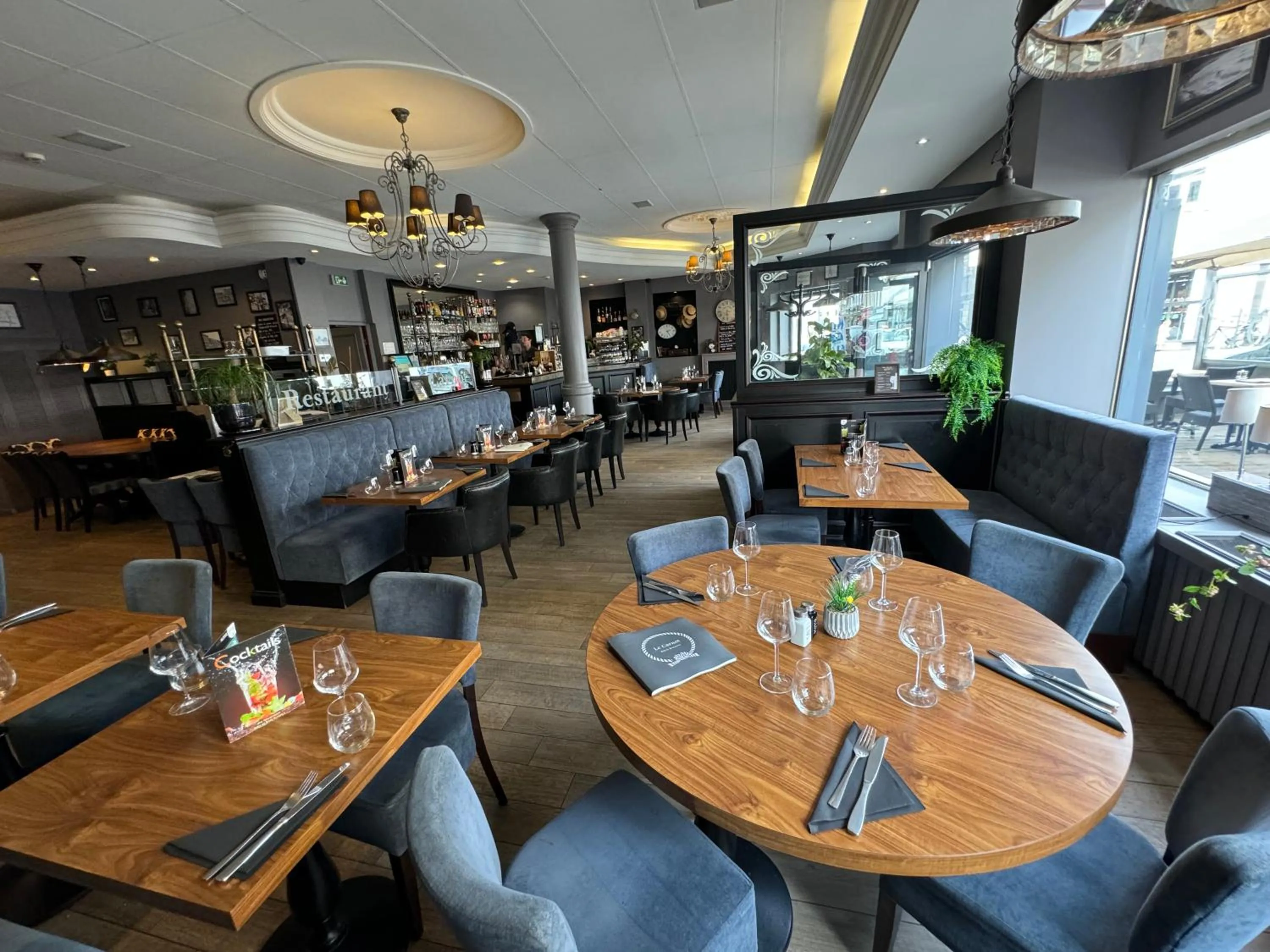 Restaurant/places to eat in Hôtel Villa Des 2 Caps