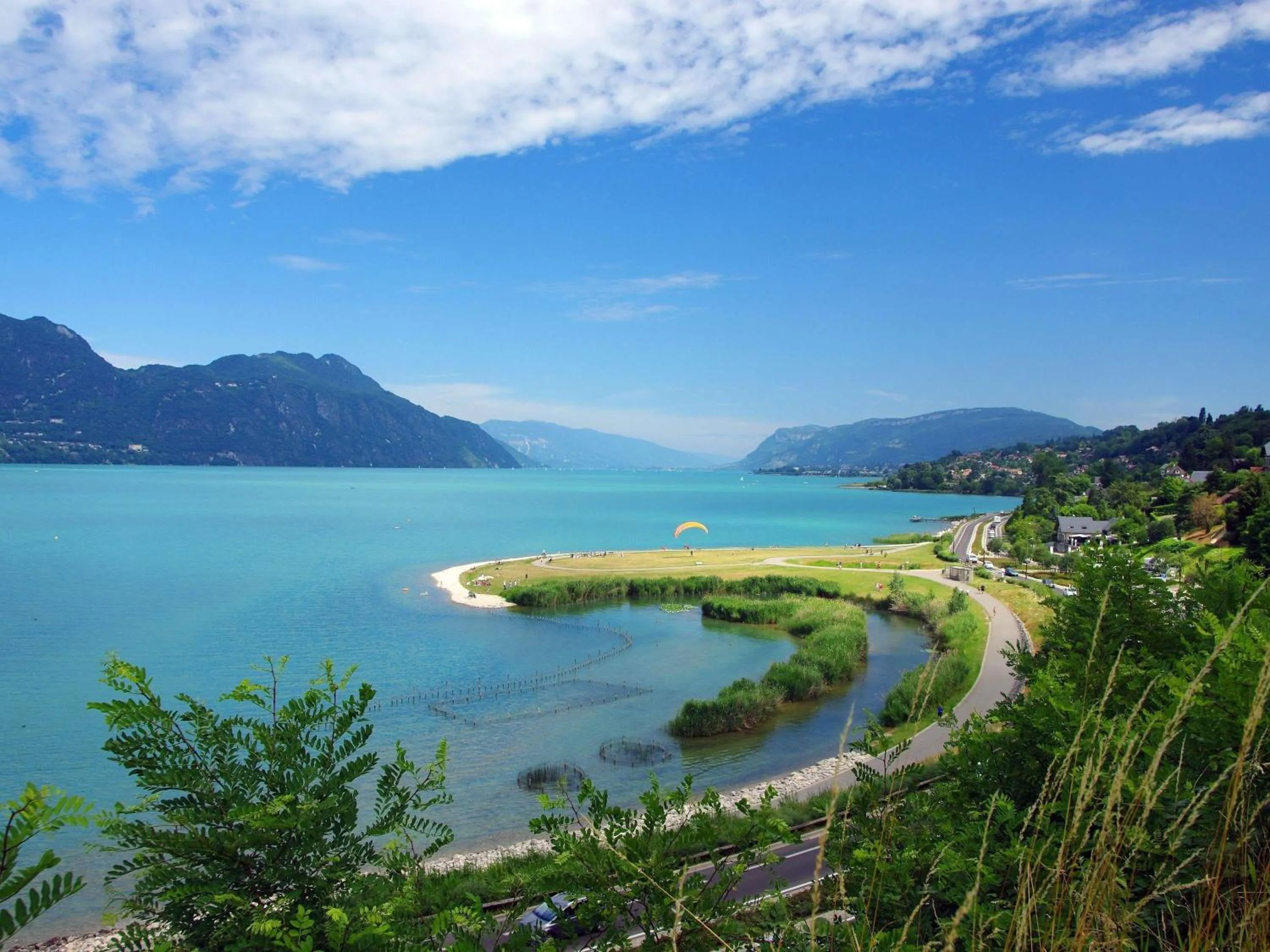 Property building in Hotel ibis budget Aix Les Bains - Grésy