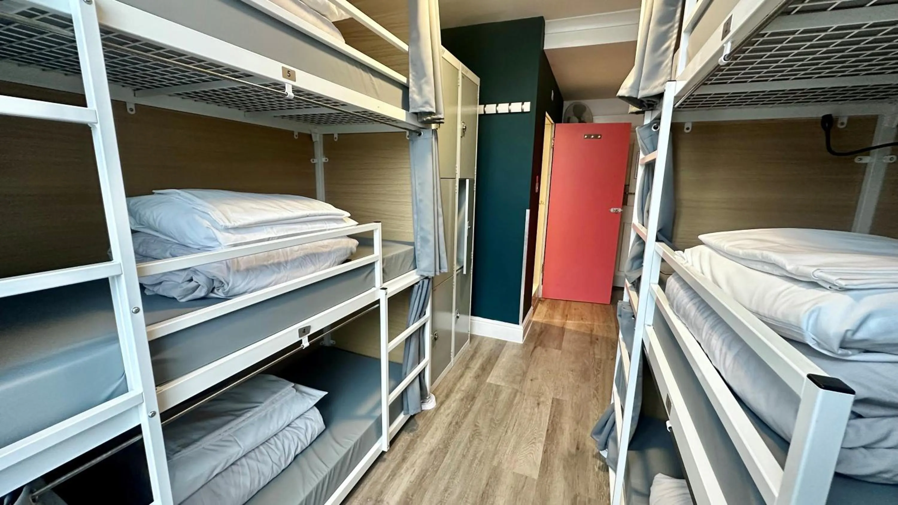 Bed in Smart Hyde Park View