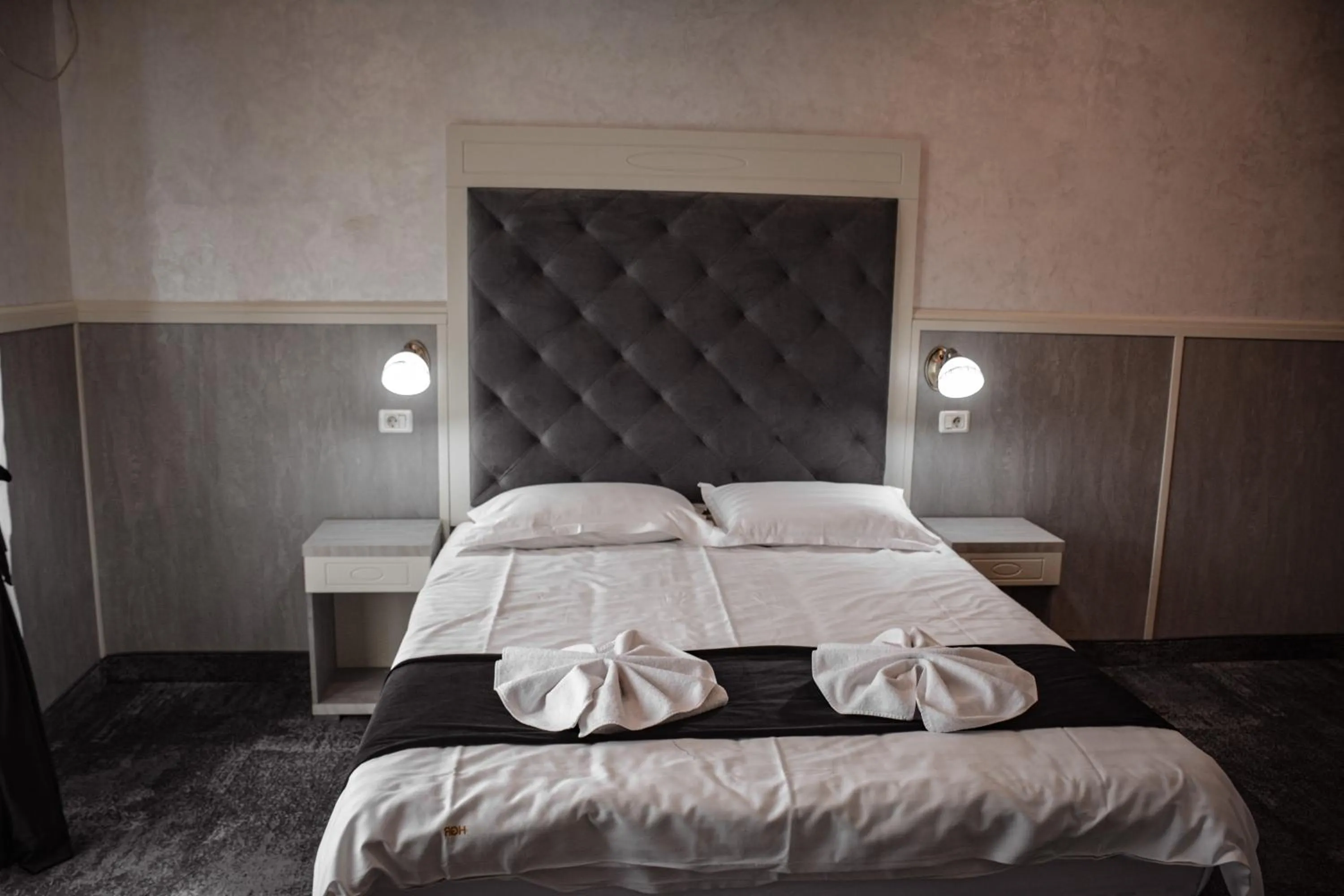 Bed in Golden Rose Residence