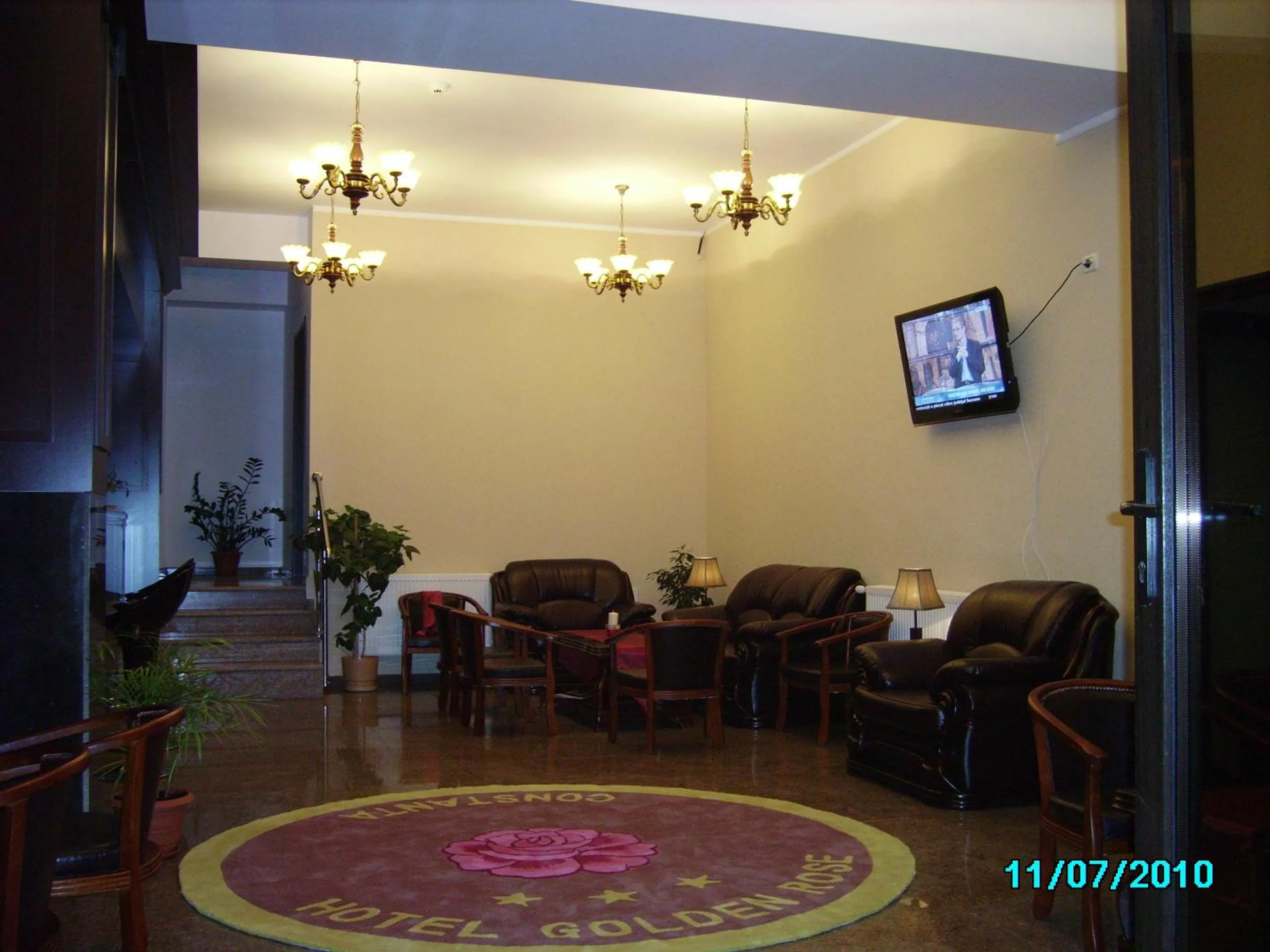 TV and multimedia in Golden Rose Residence