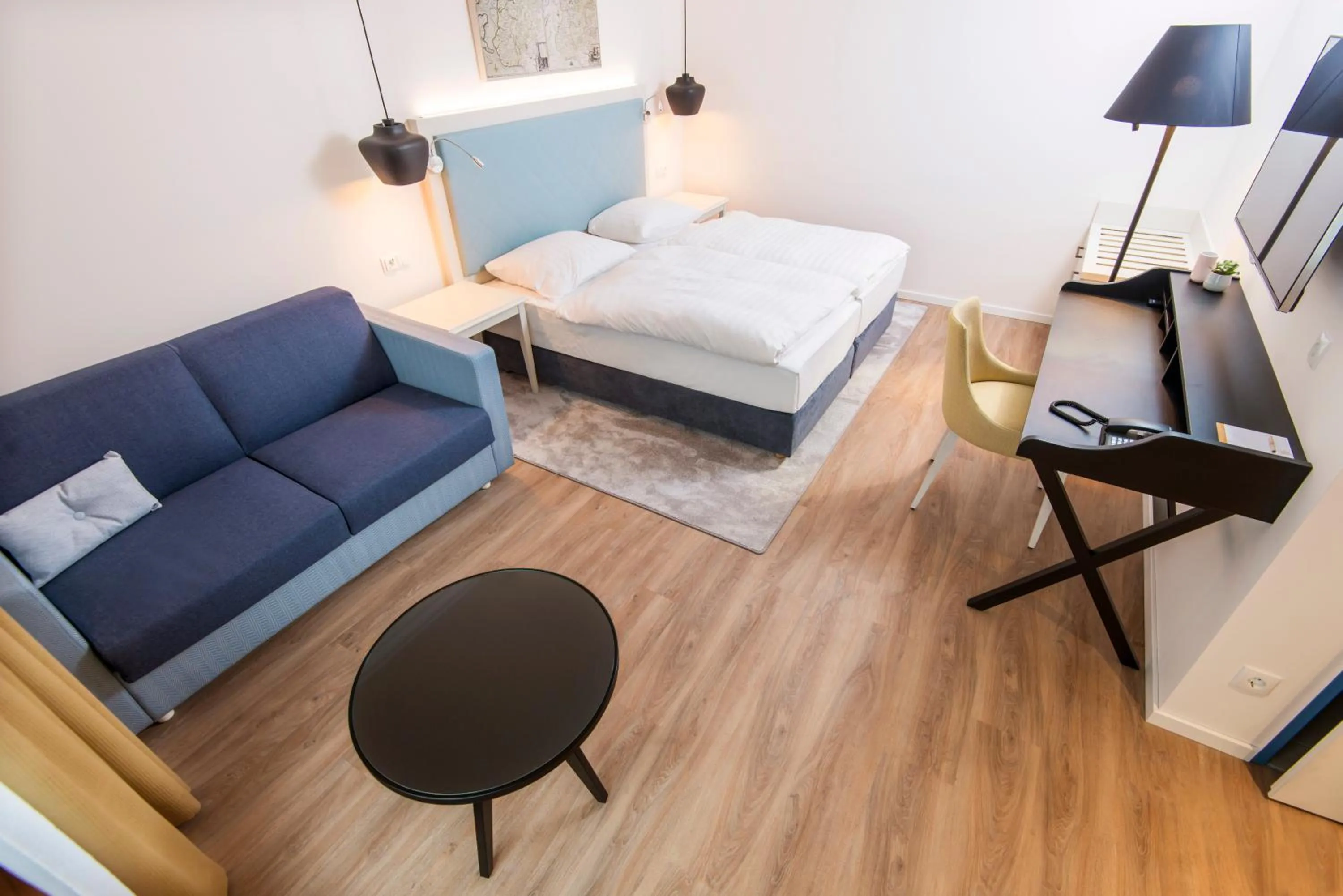 Photo of the whole room, Bed in Boutique-Hotel Zur alten Post