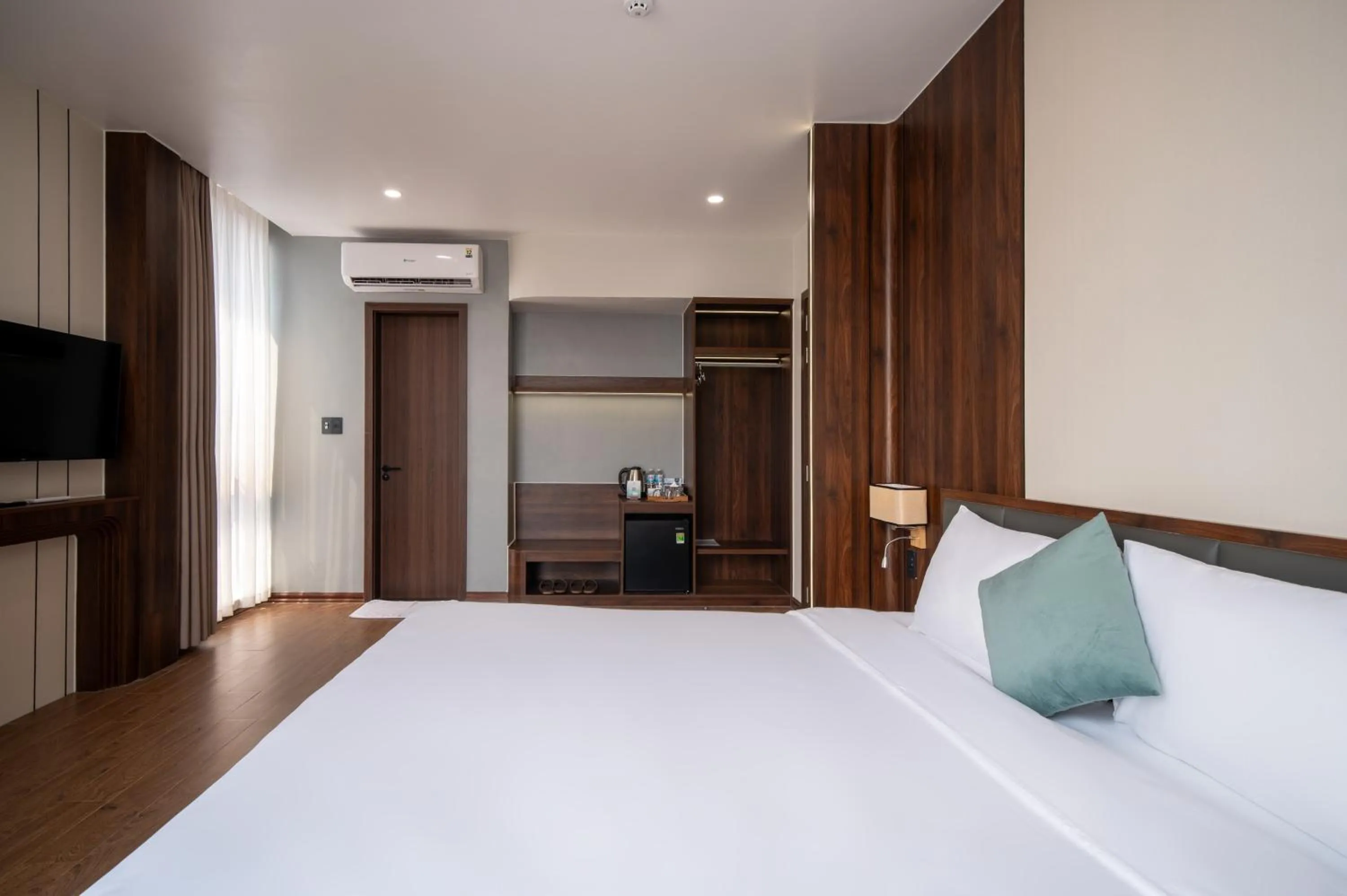 Bed in Eden Hue Hotel