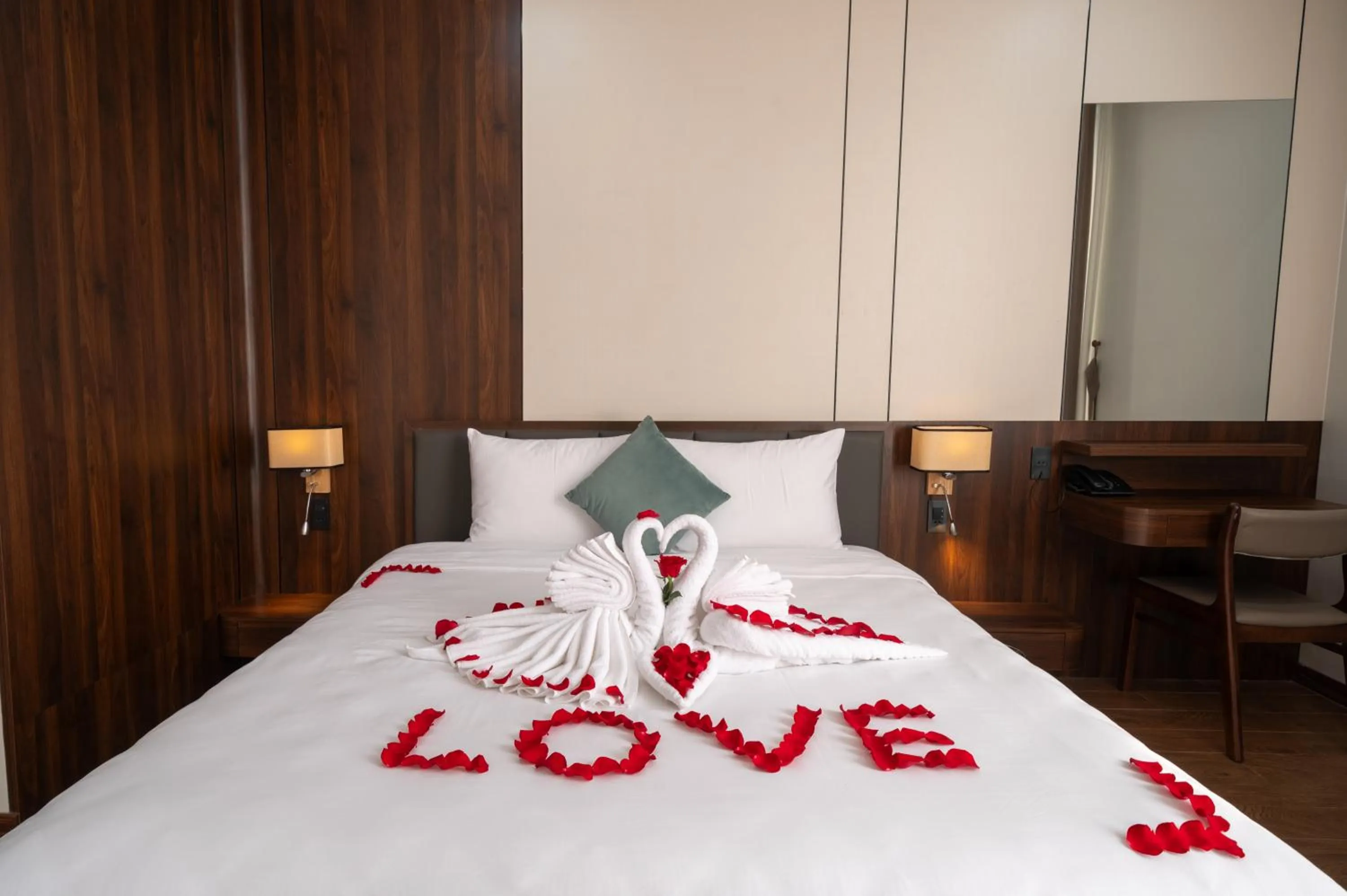 Bed in Eden Hue Hotel