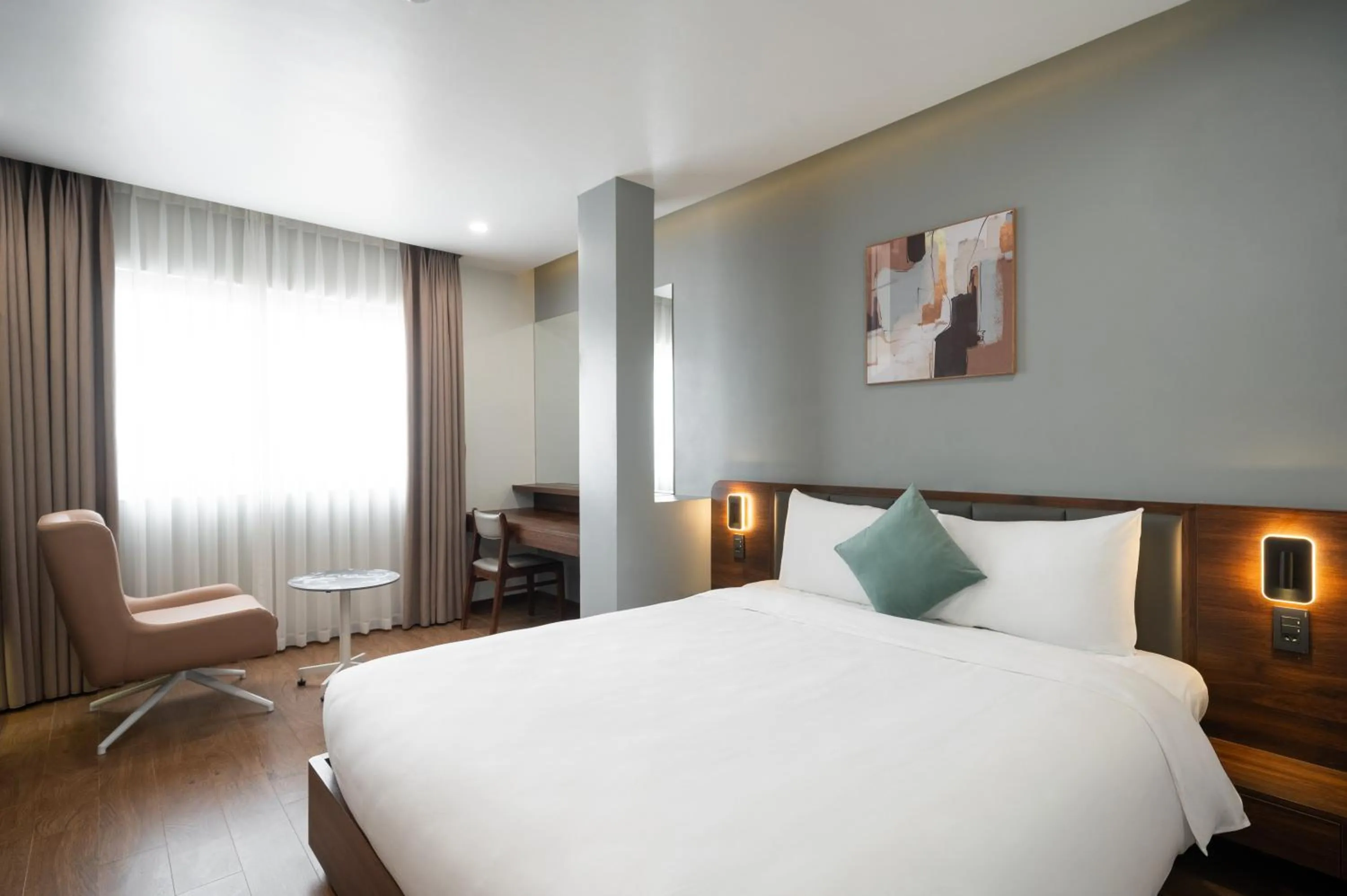 Bed in Eden Hue Hotel