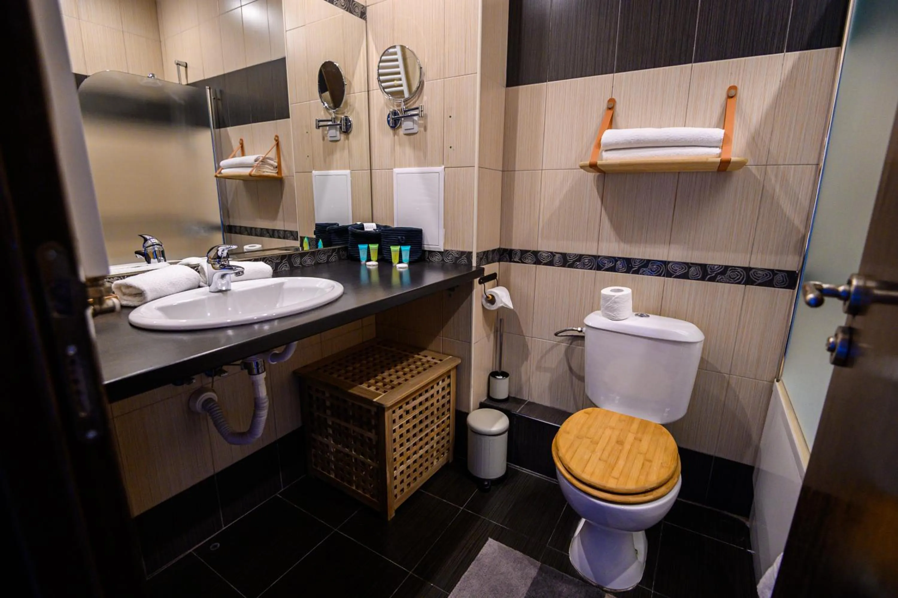 Bathroom in The Balkan Jewel Resort, Trademark Collection by Wyndham