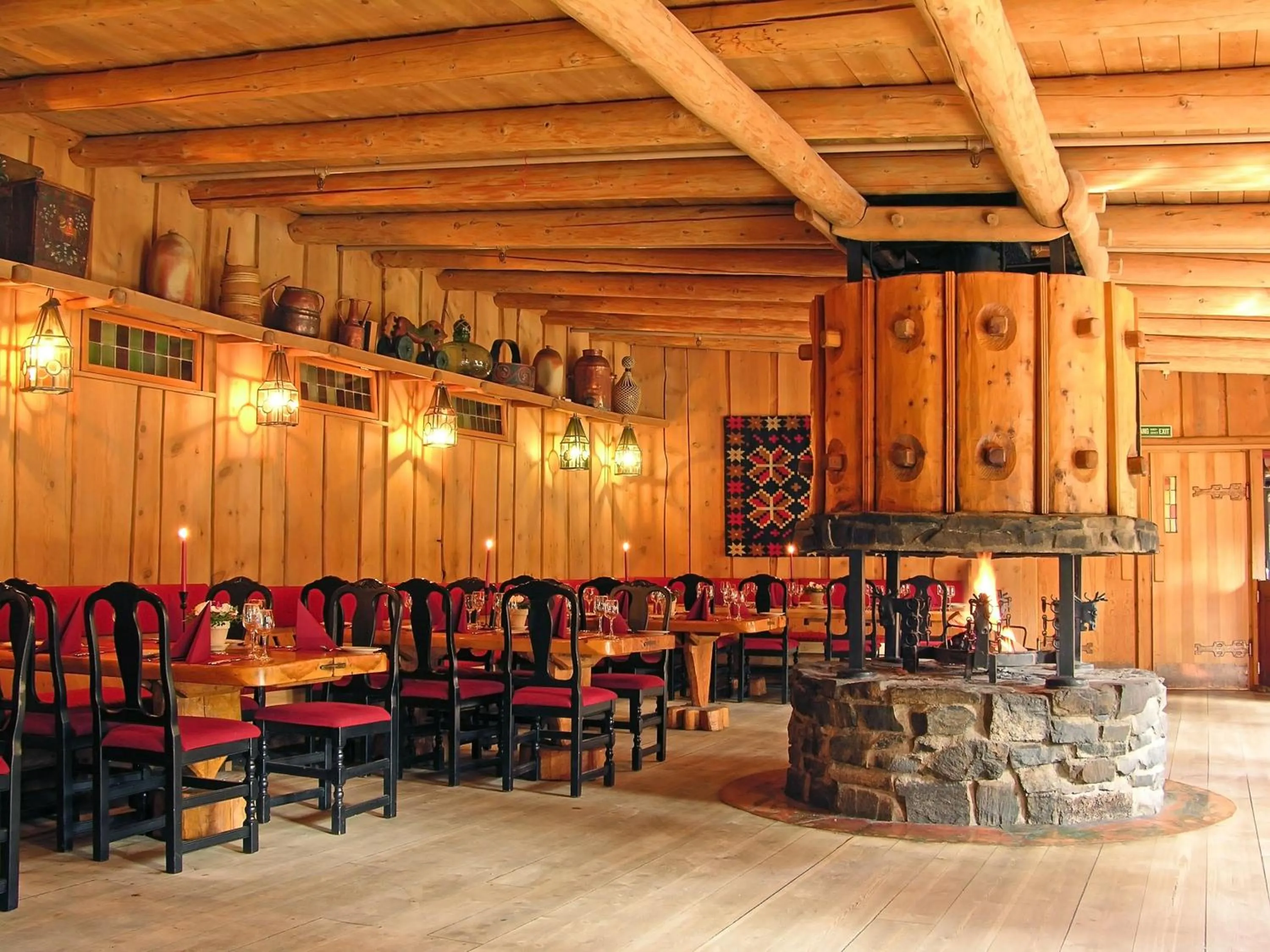 Restaurant/places to eat in Hunderfossen Hotel & Resort