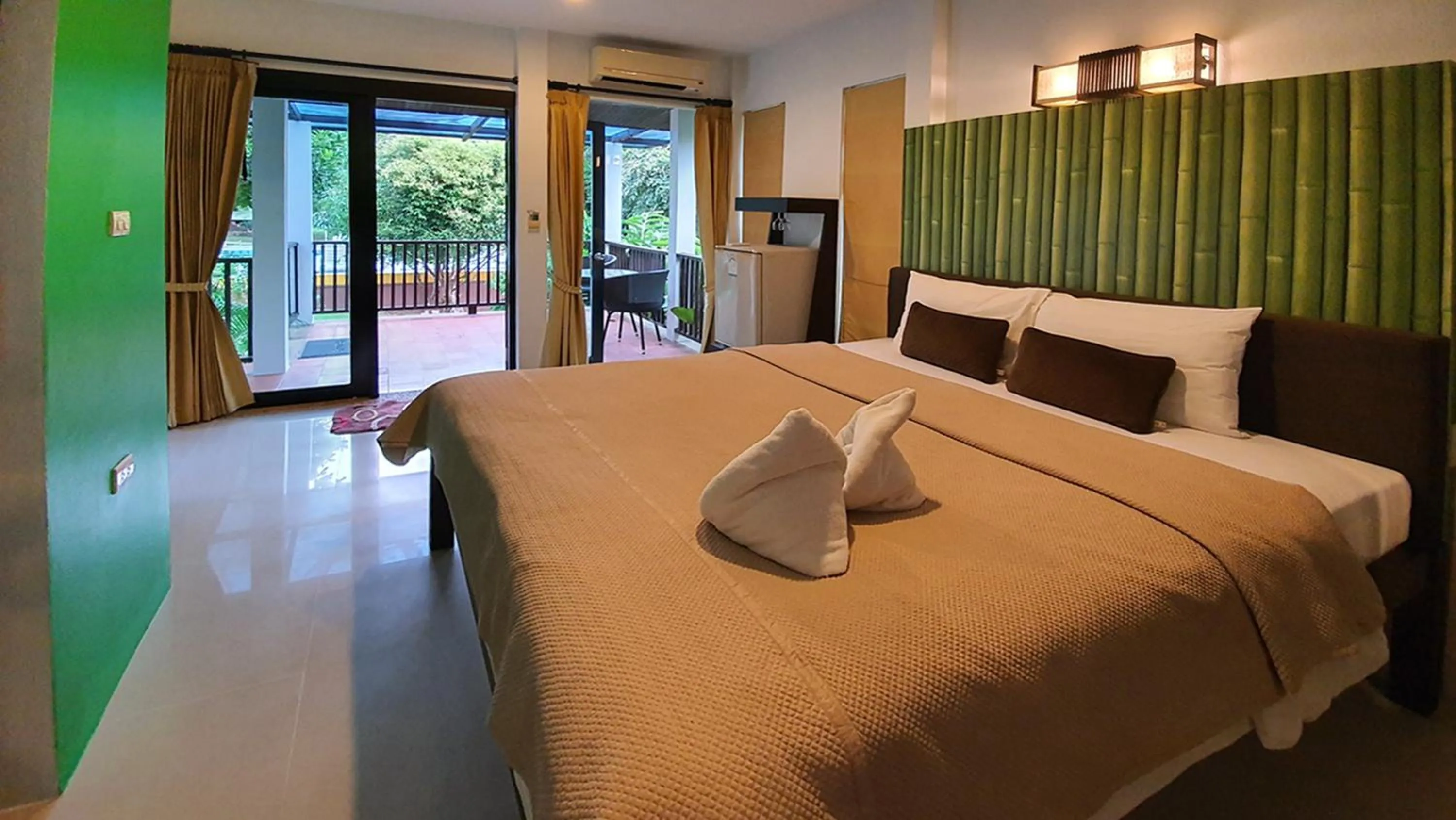 Bed in Supsangdao Resort