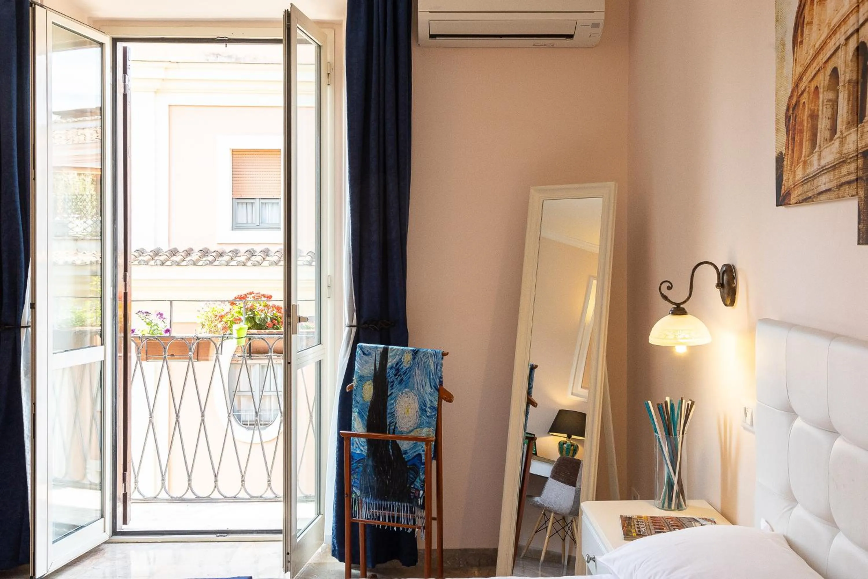 Bedroom in Rome To Stay