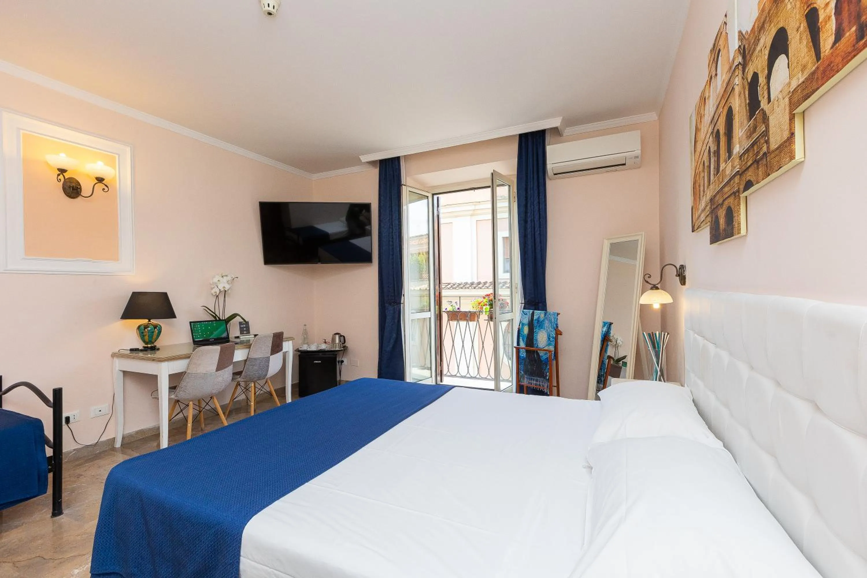 Bedroom, Bed in Rome To Stay