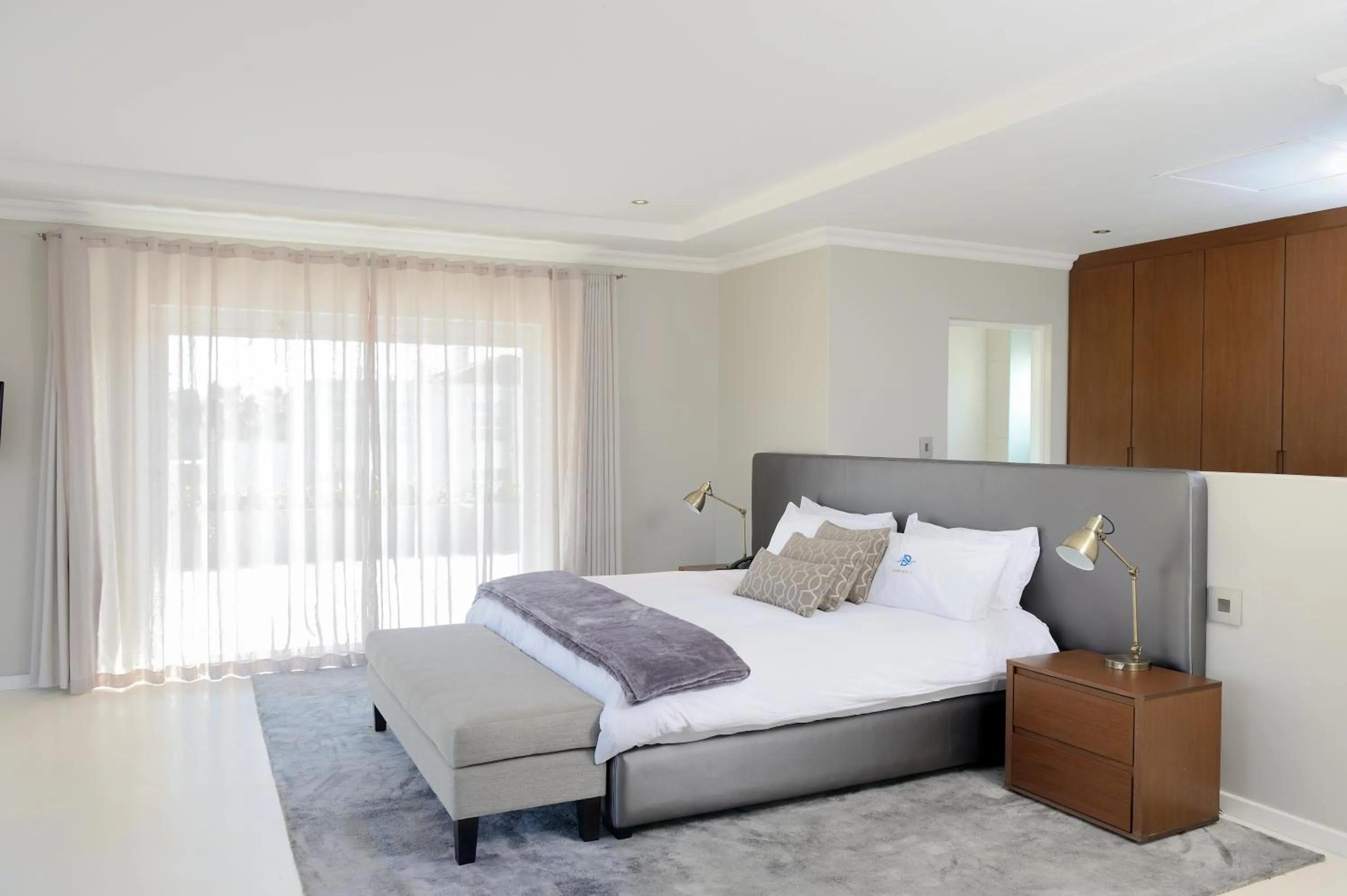 Balcony/Terrace, Bed in Grand Blue D