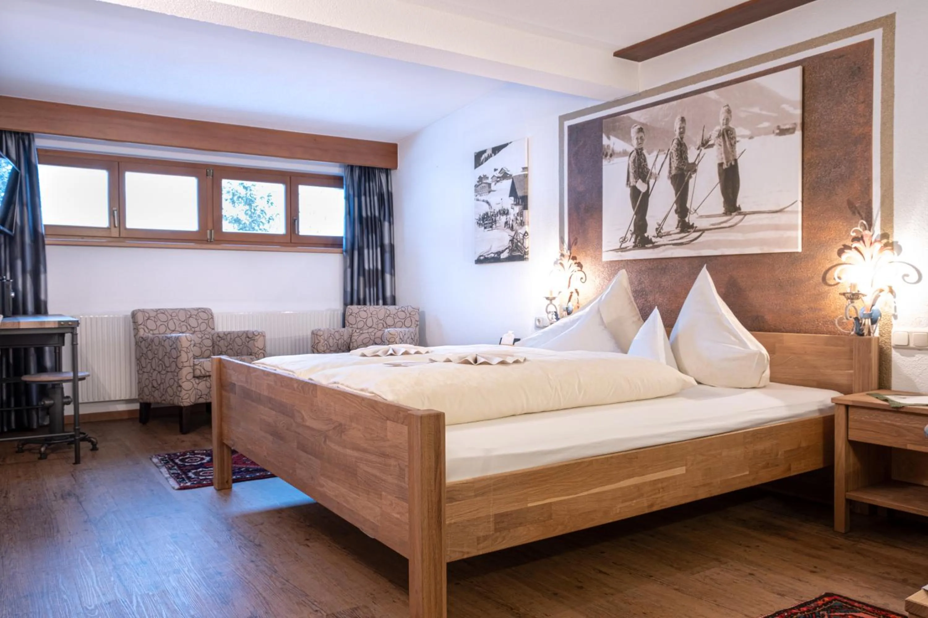 Bed in Hotel Jagdhaus Monzabon