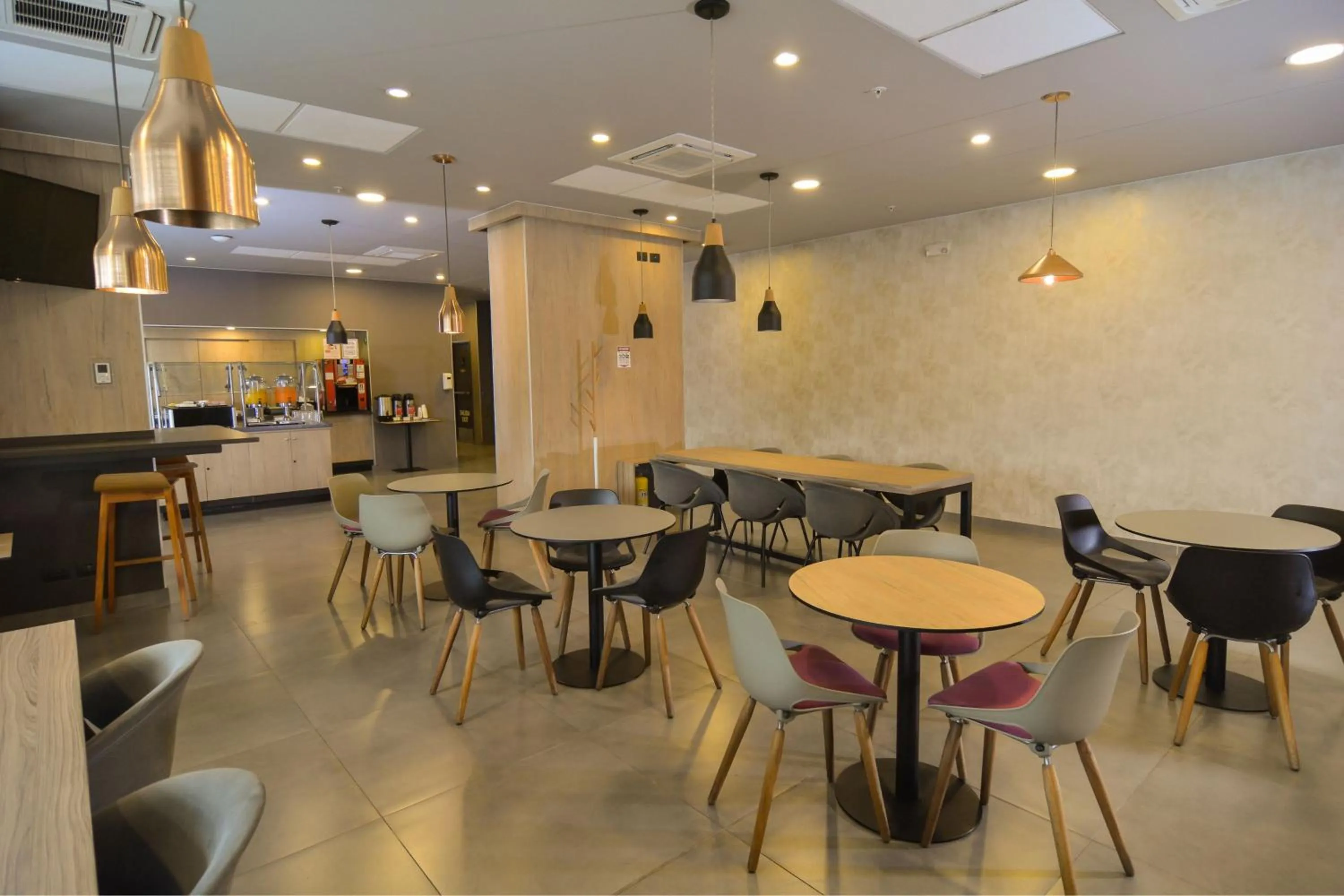 Breakfast in City Express Plus by Marriott Medellín Colombia