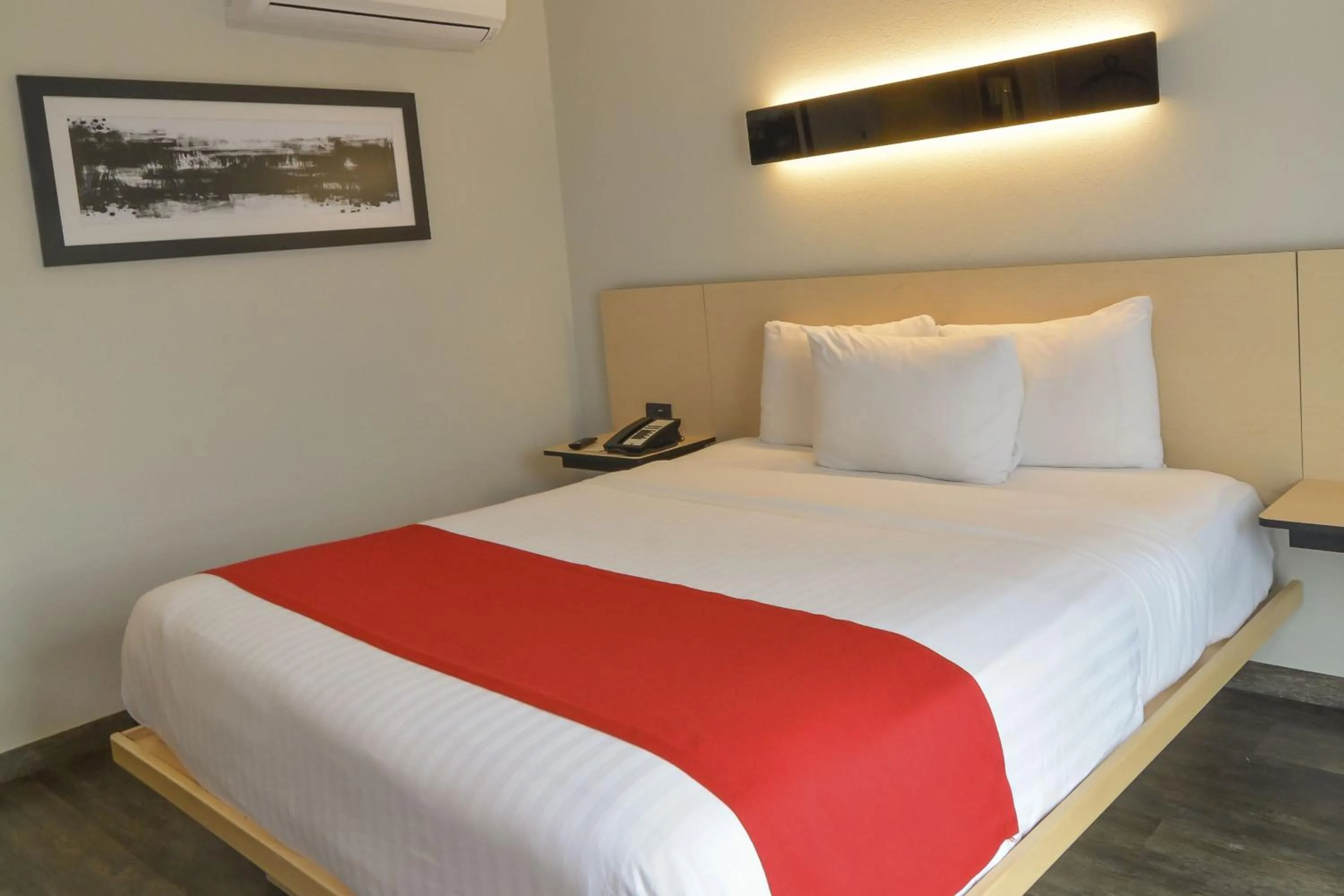 Bedroom, Bed in City Express Plus by Marriott Medellín Colombia