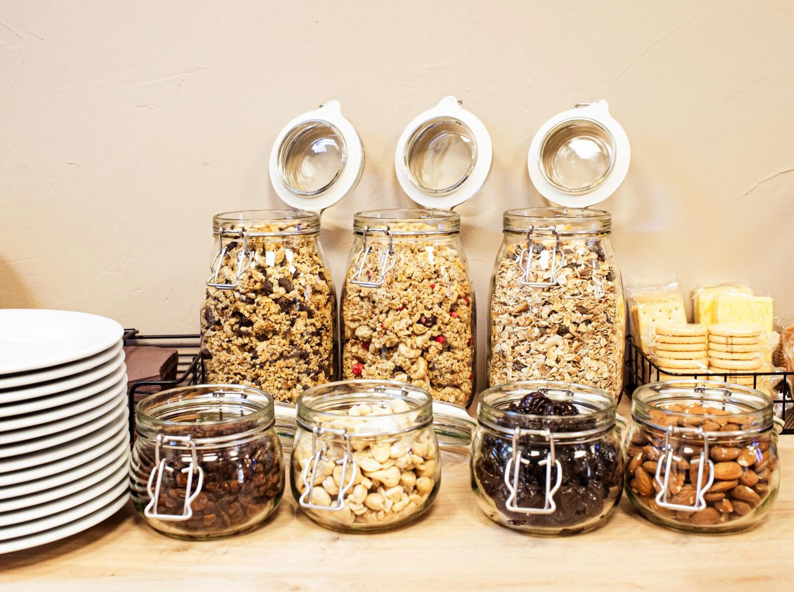 Coffee/tea facilities in Hotel Parisien