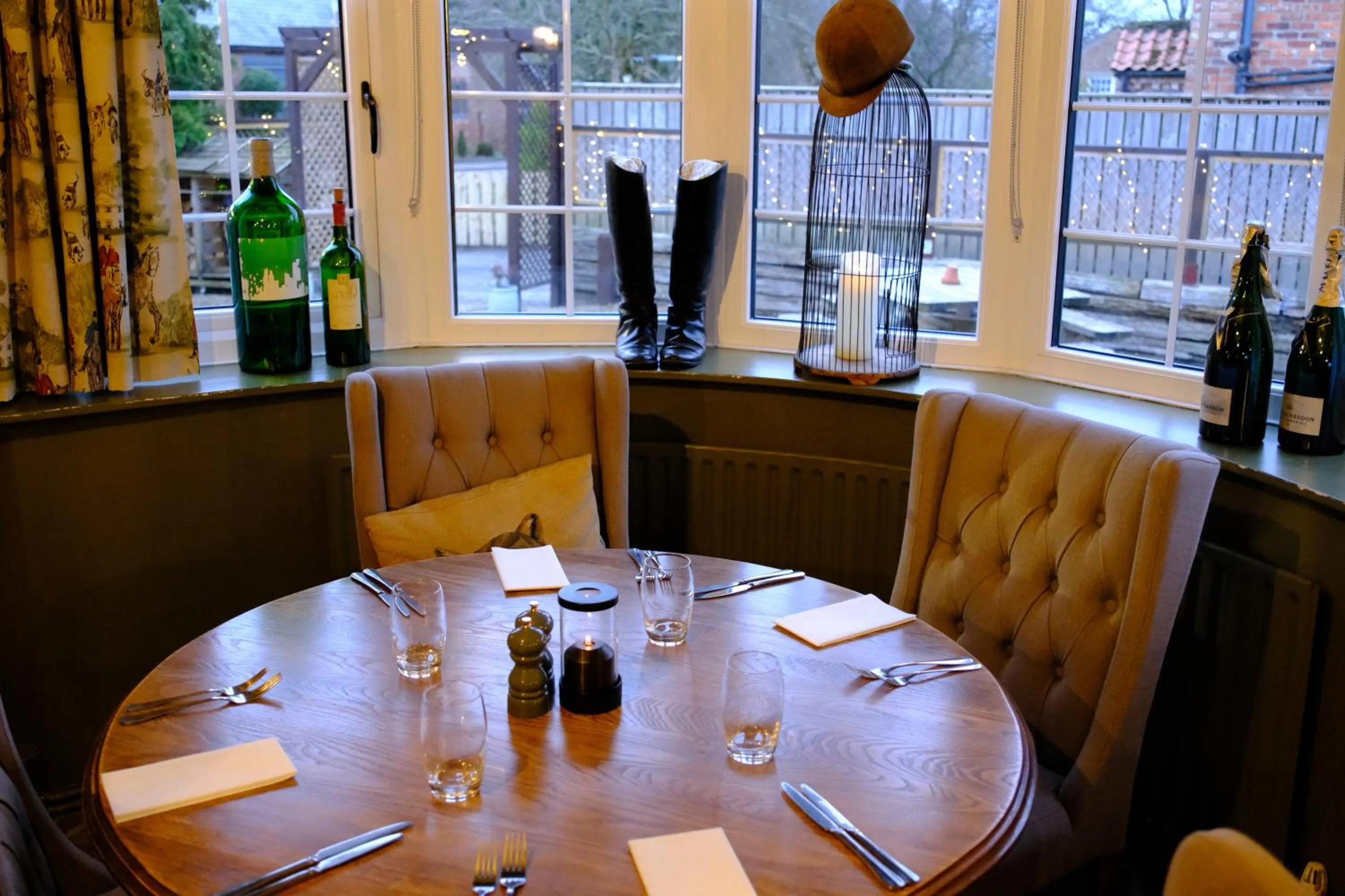 Restaurant/places to eat in Black Horse Inn