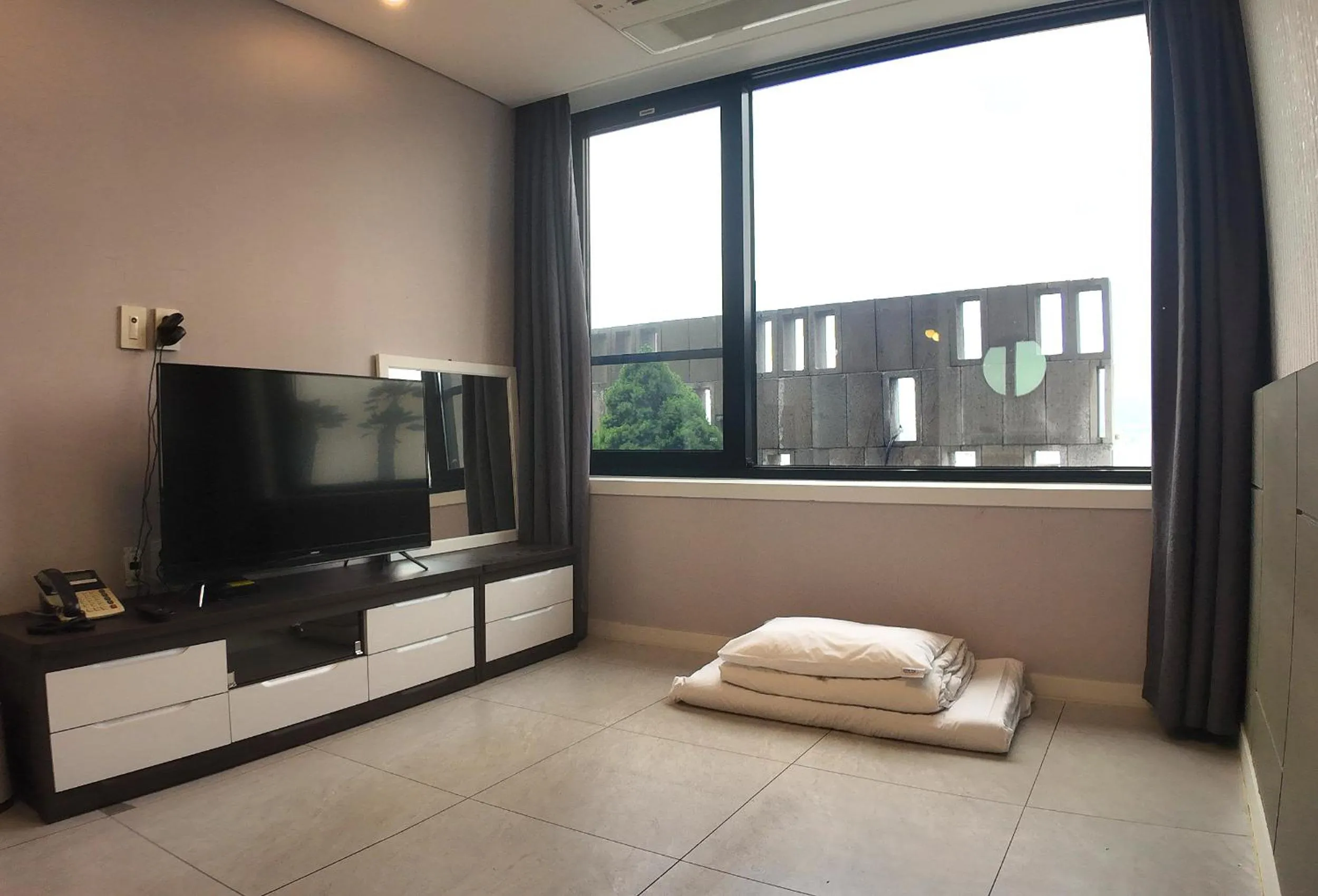 Bed in Arte Resort Spa & Pool Villa