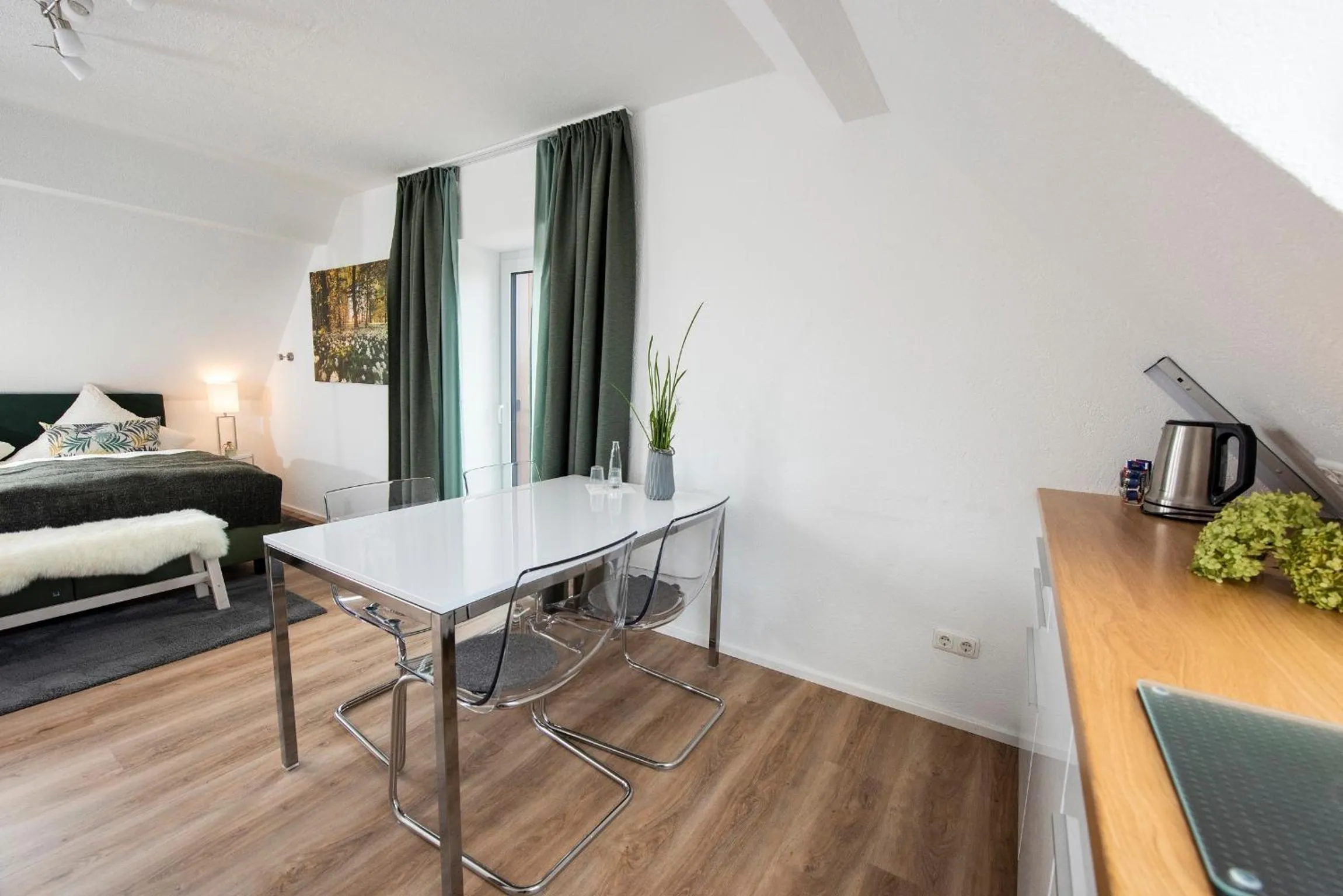 Kitchen or kitchenette, Bed in Landgasthof zur Sonne