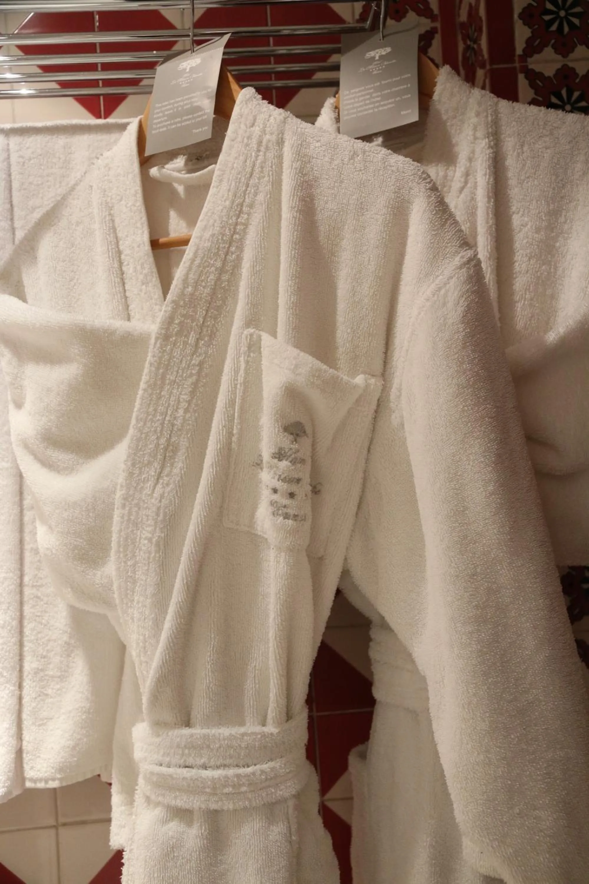 Bathroom in Hôtel La Maison Blanche