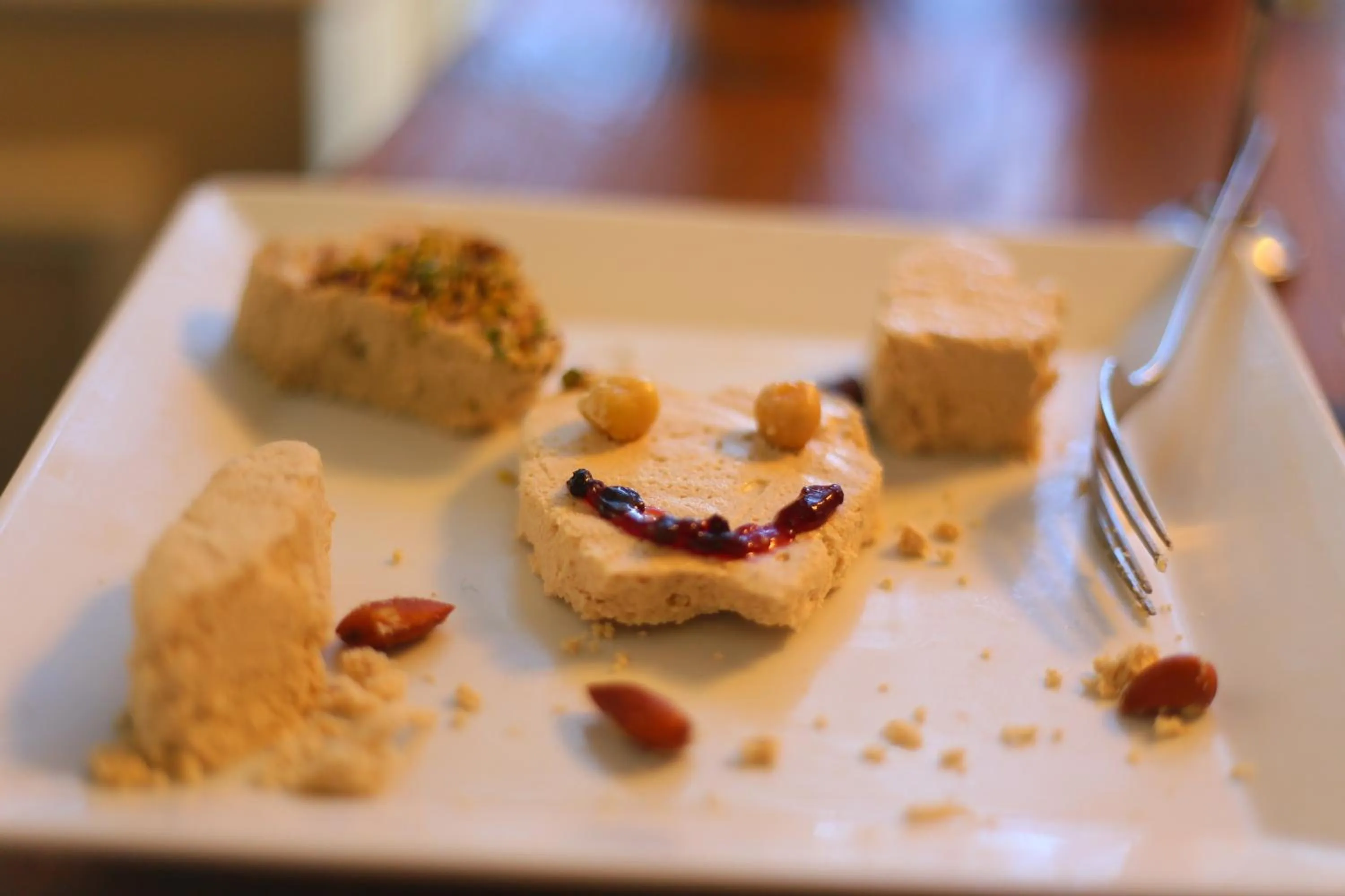 Restaurant/places to eat in Hôtel La Maison Blanche