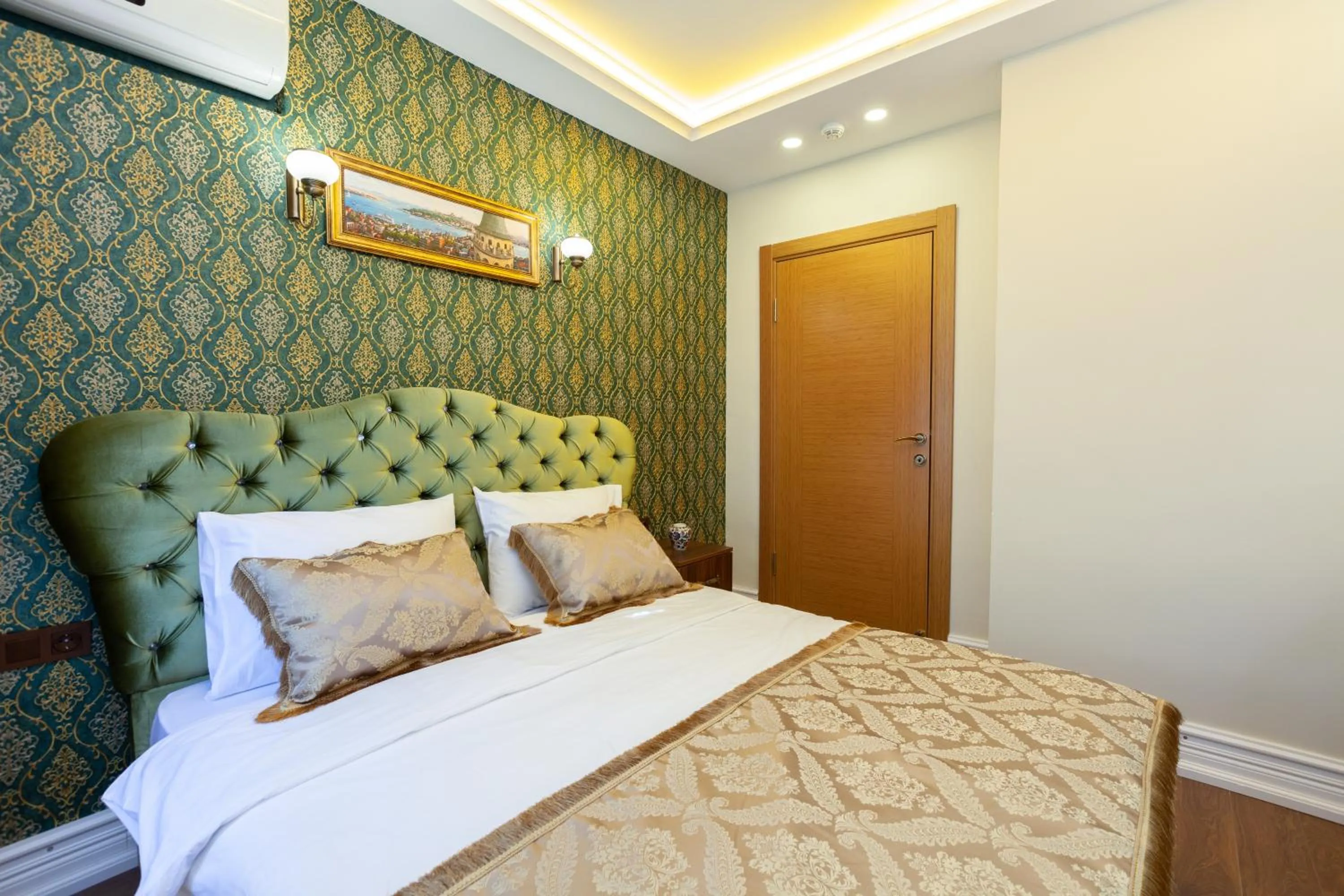 Bedroom, Bed in Rose Mansion by Otantik Suites