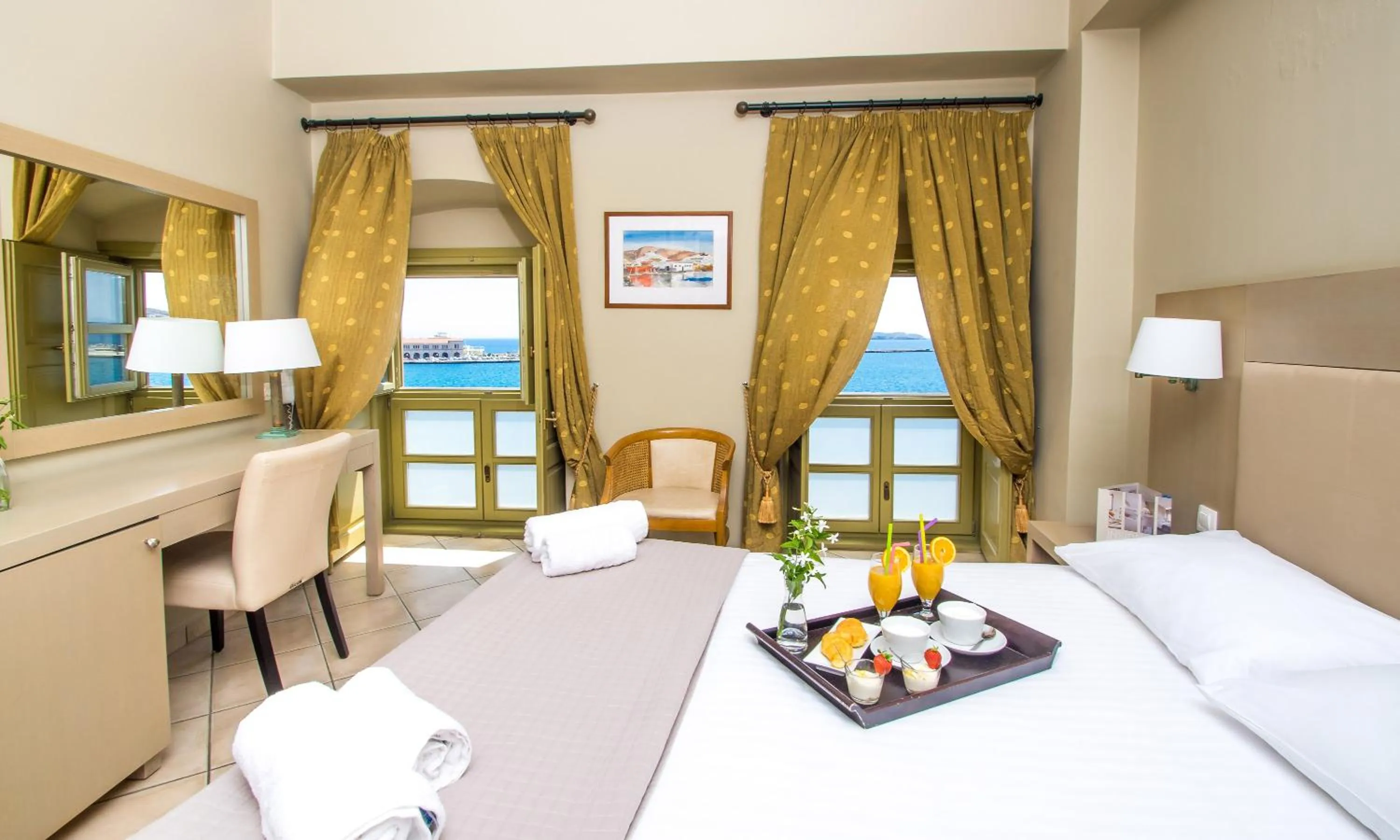 Photo of the whole room, Bed in Diogenis Hotel