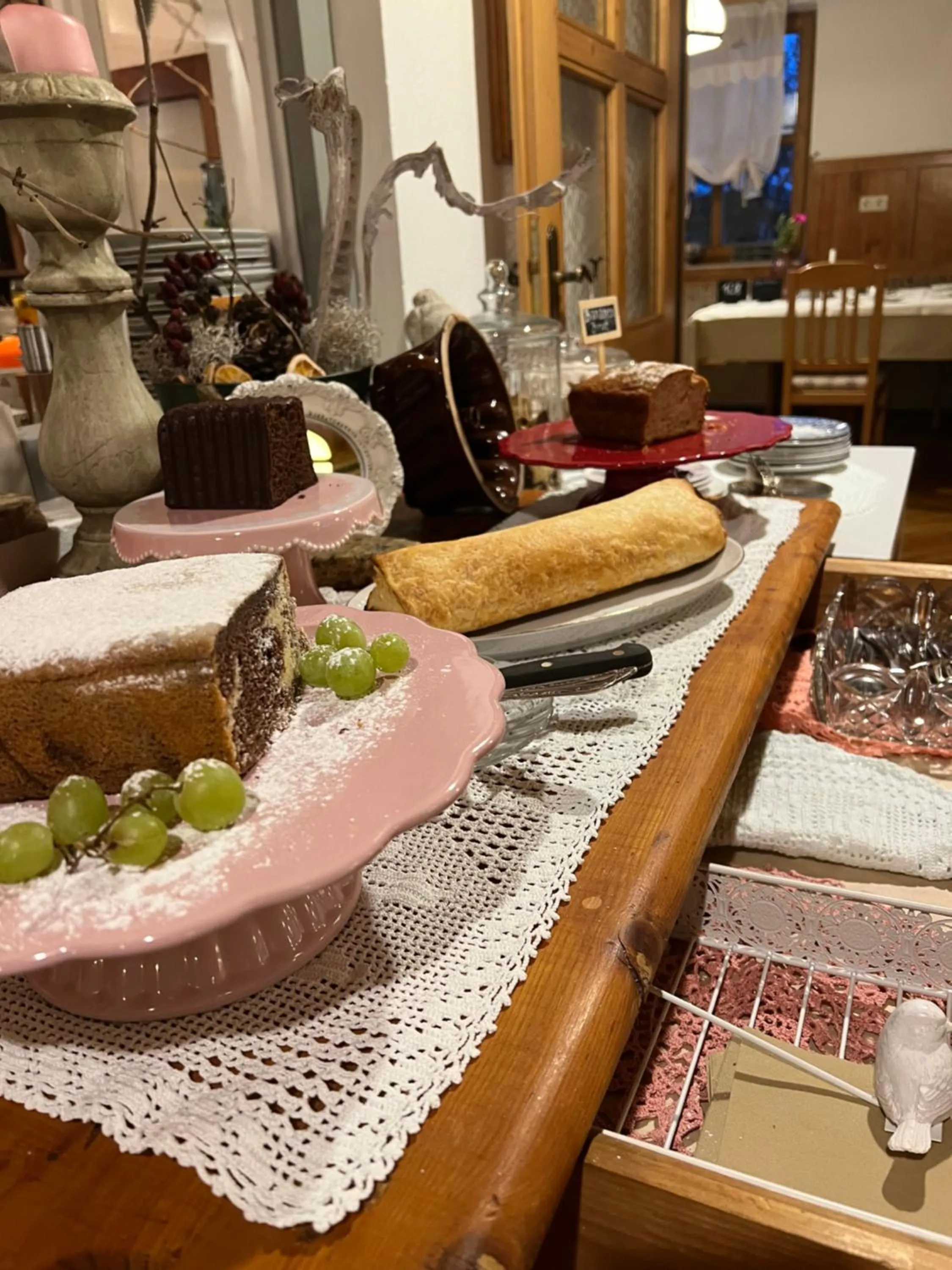 Breakfast in Villa Blumegg