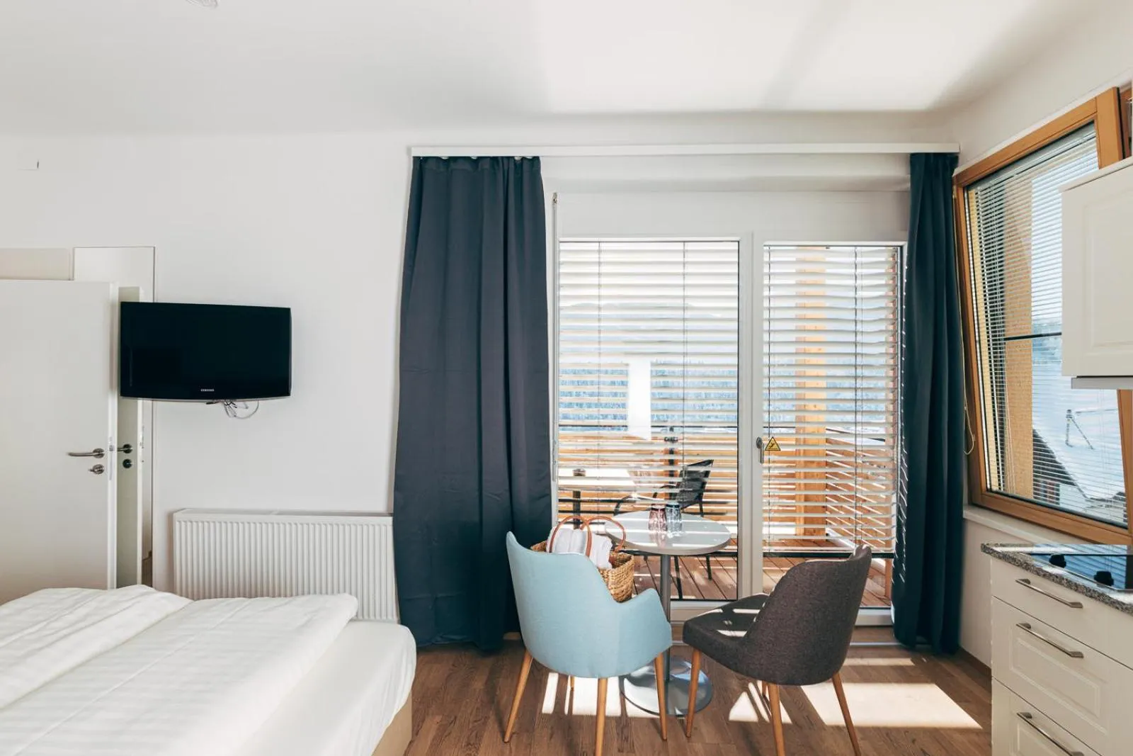 Seating area, Bed in Villa Blumegg