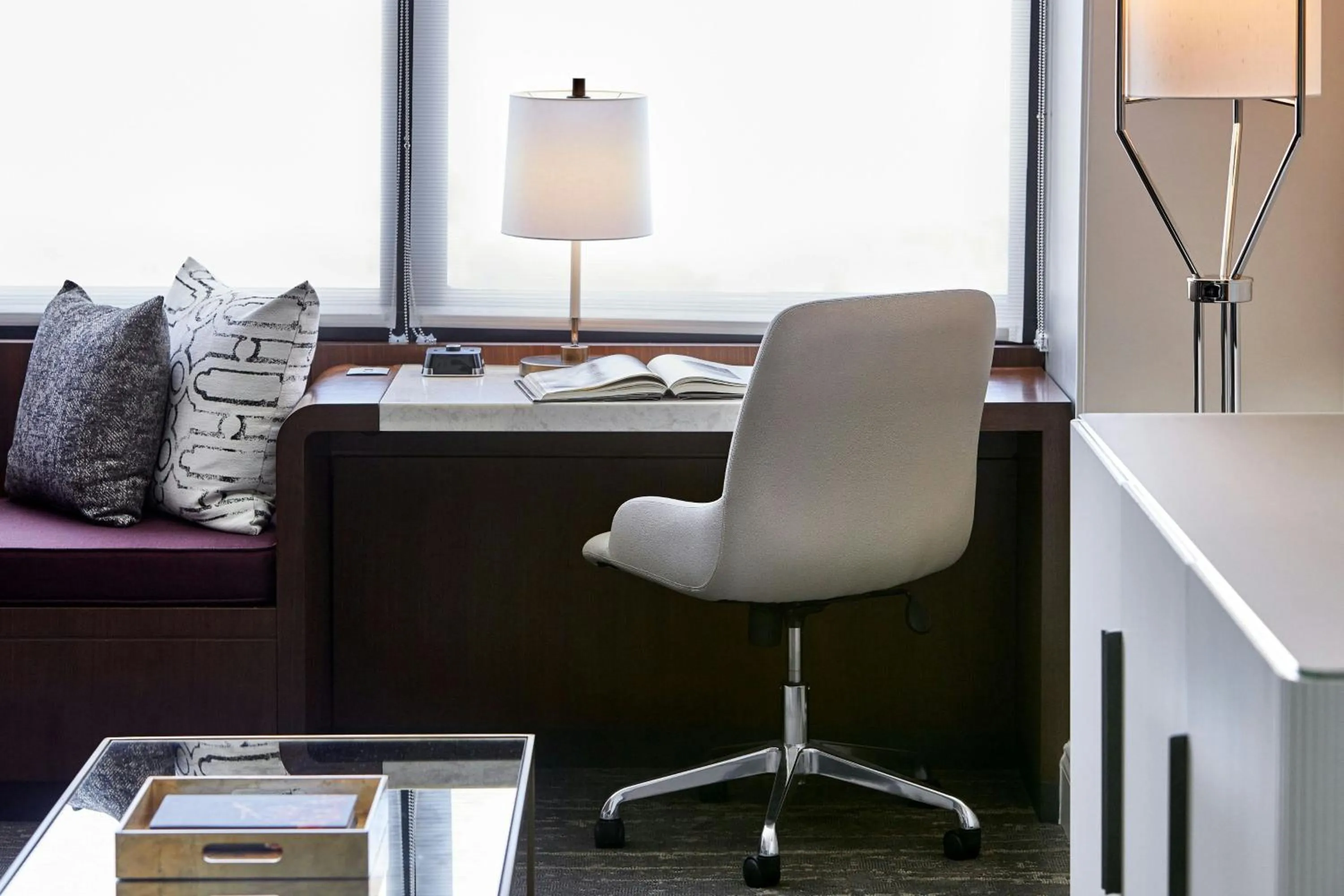 Photo of the whole room in JW Marriott New Orleans