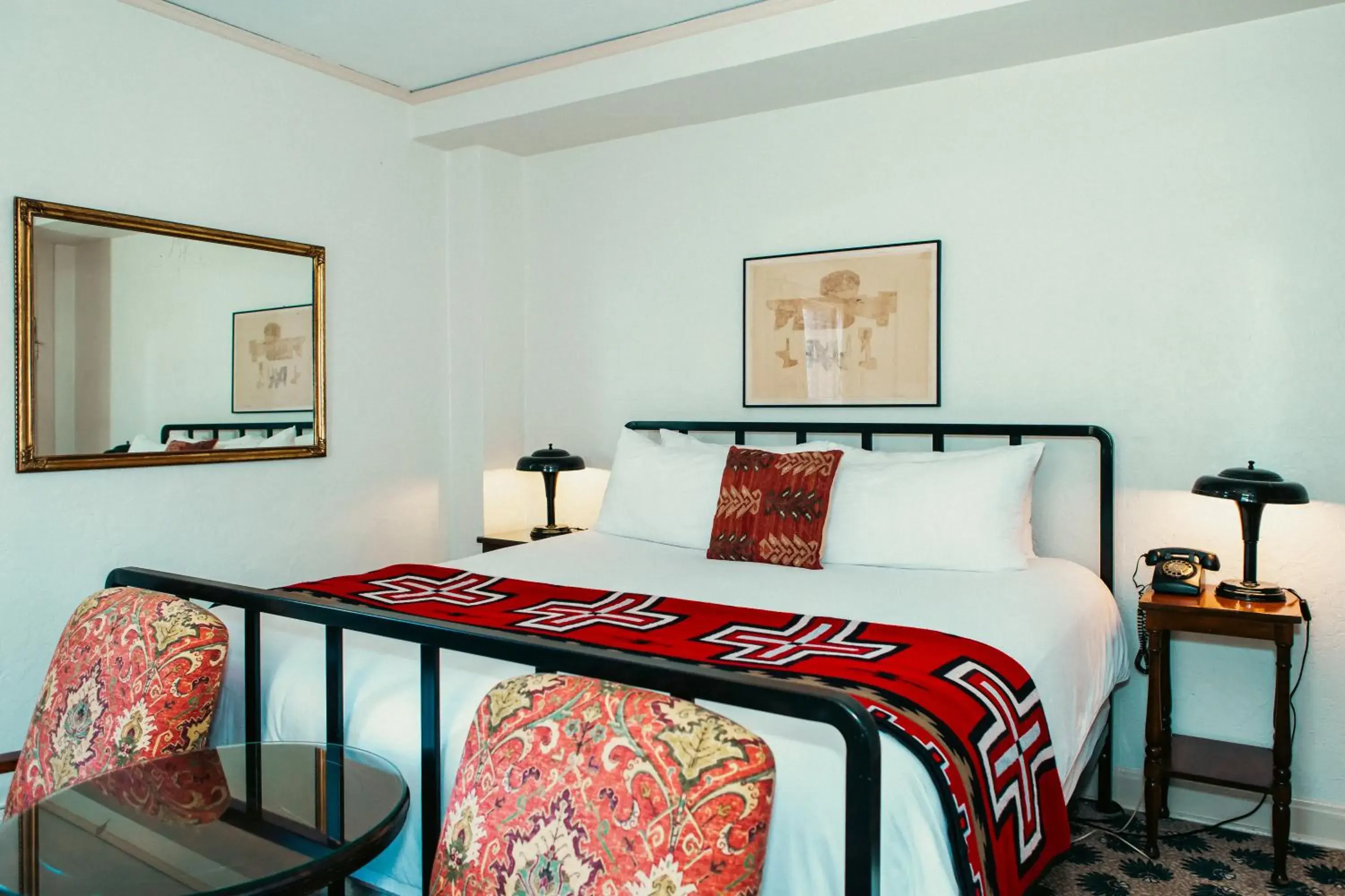 Haunted King in Hotel Congress Haunted King in Hotel Congress