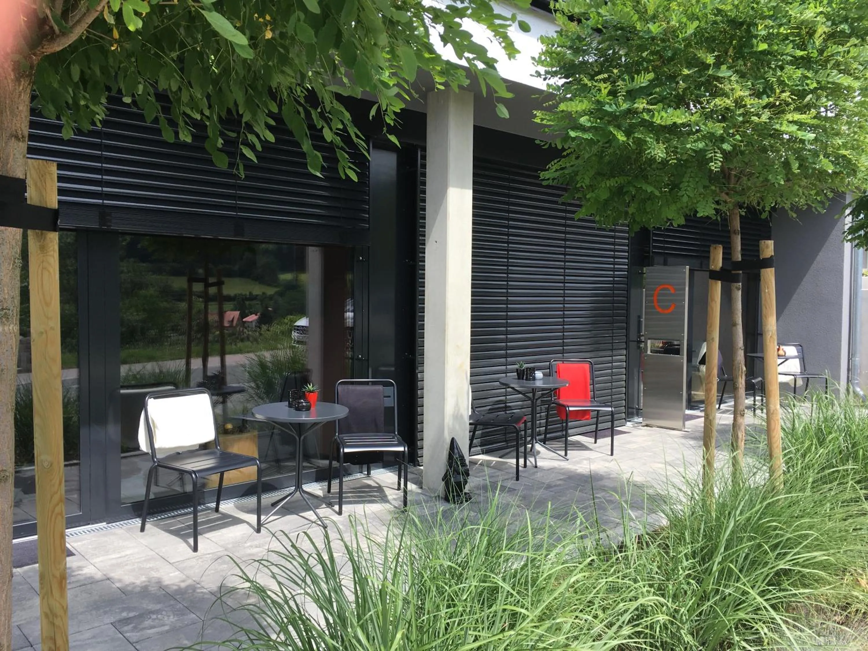 Property building in Boutique Hotel Chalet Weinberg