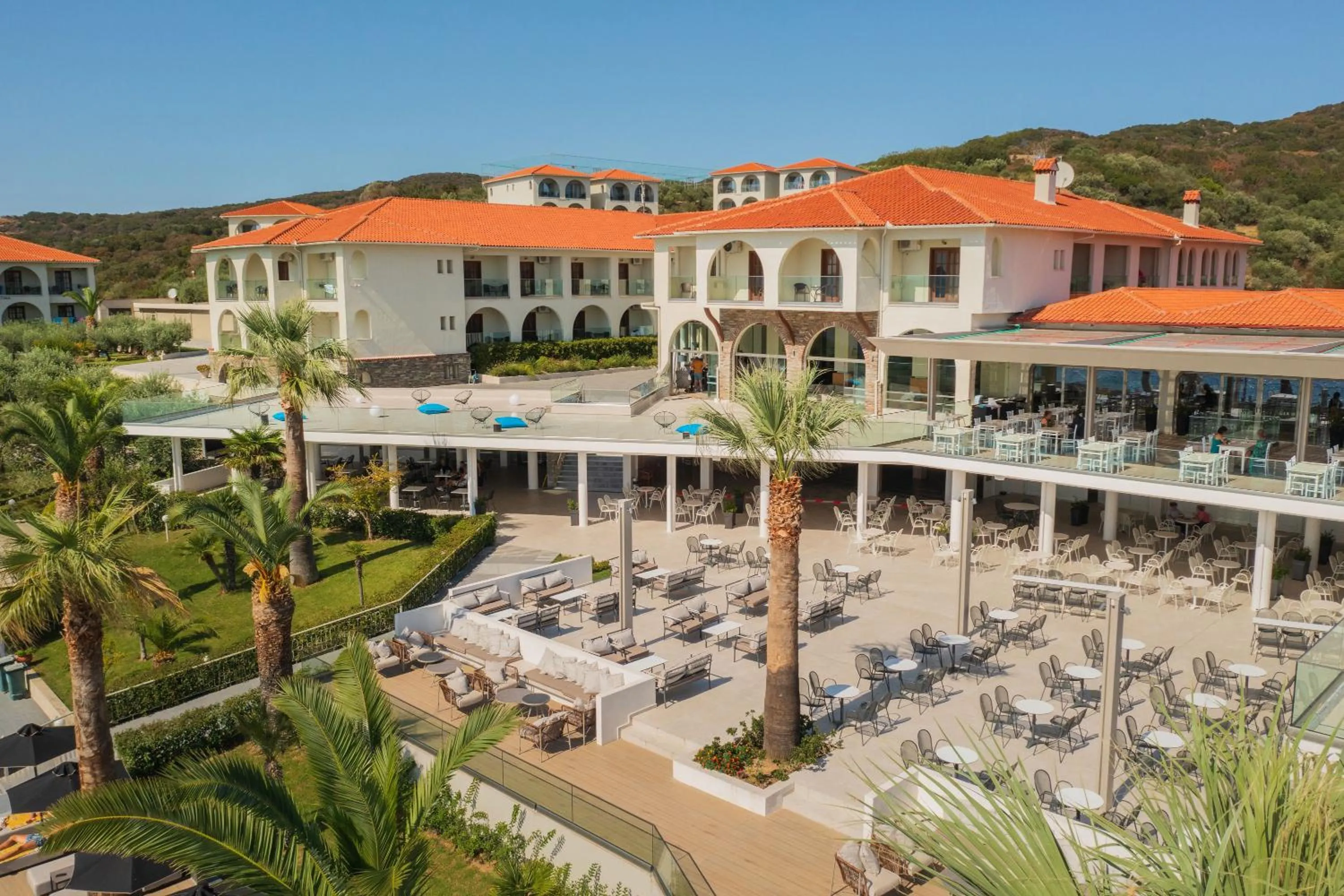 Property building in Akrathos Beach Hotel