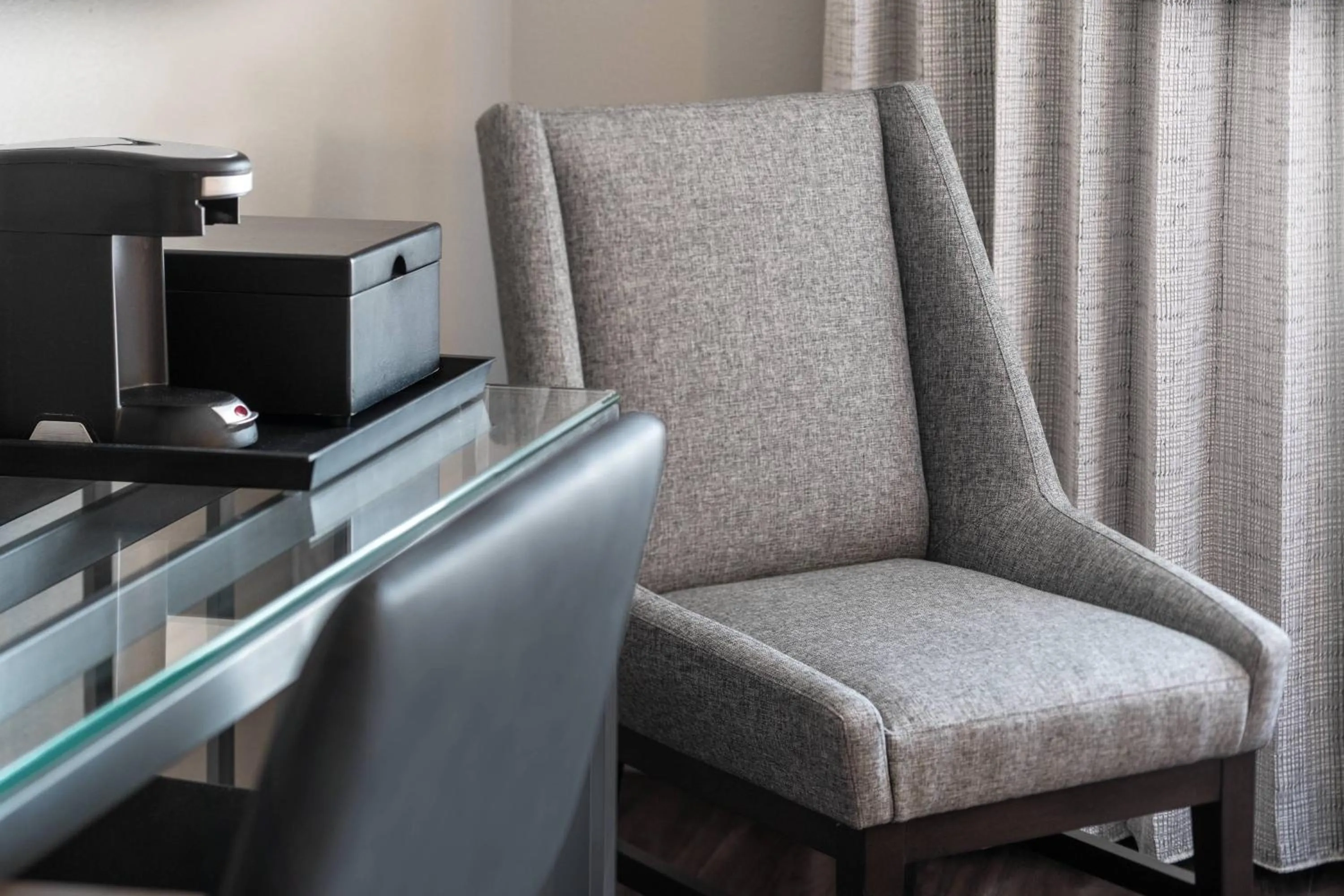 Photo of the whole room in New Orleans Marriott Warehouse Arts District